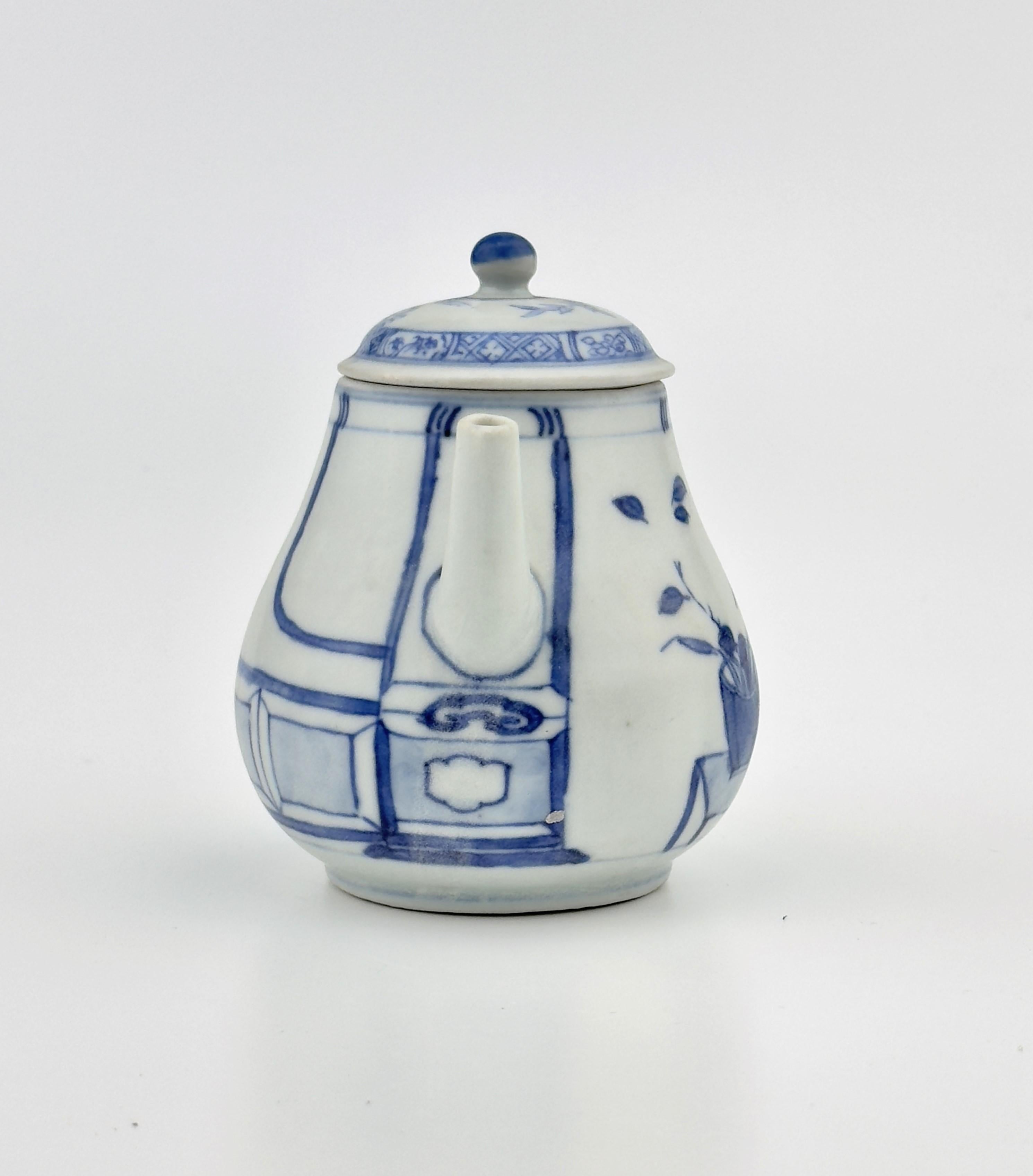 Chinoiserie 'Imari Pavilion' Pattern Blue And White Teapot C 1725, Qing Dynasty, Yongzheng For Sale