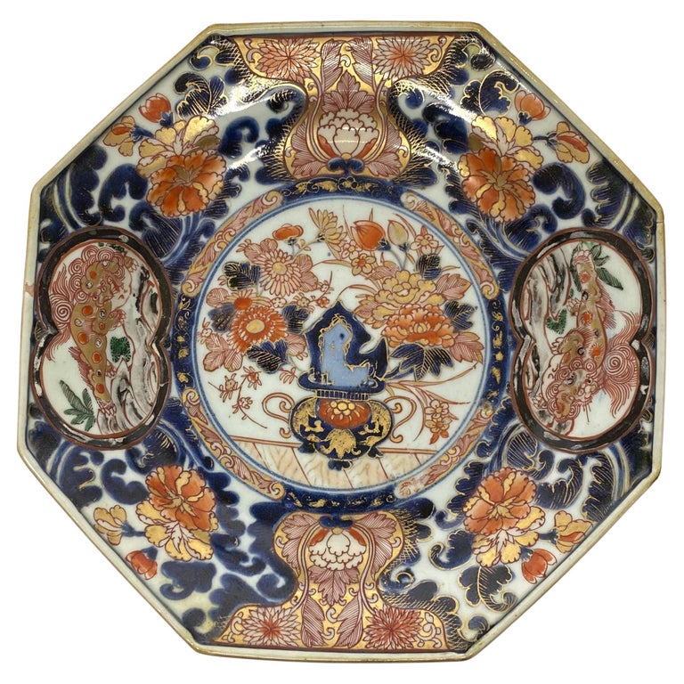 Imari Porcelain Dish, Arita, Japan, circa 1700, Genroku Period at 1stDibs