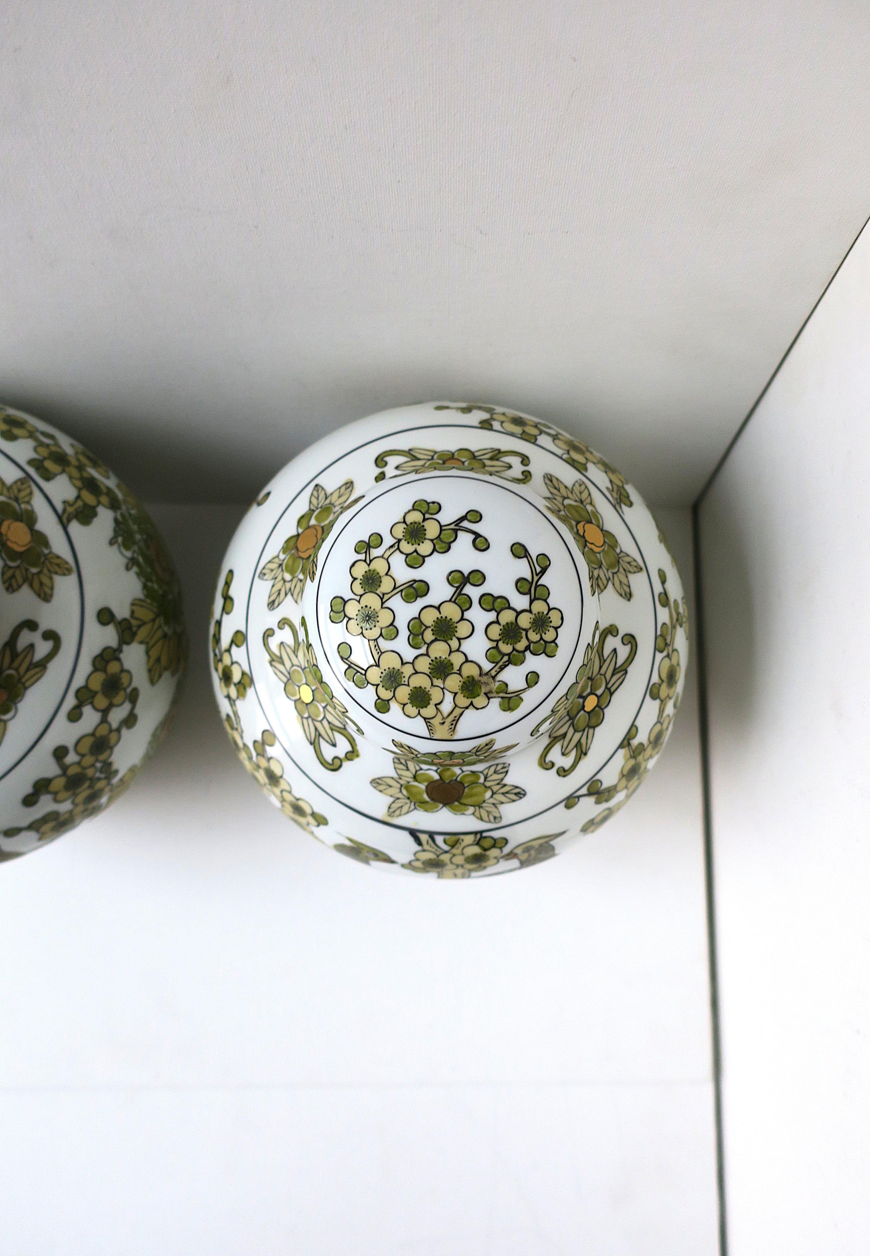 Imari Porcelain Ginger Jar Vases Bird Design, Pair 5