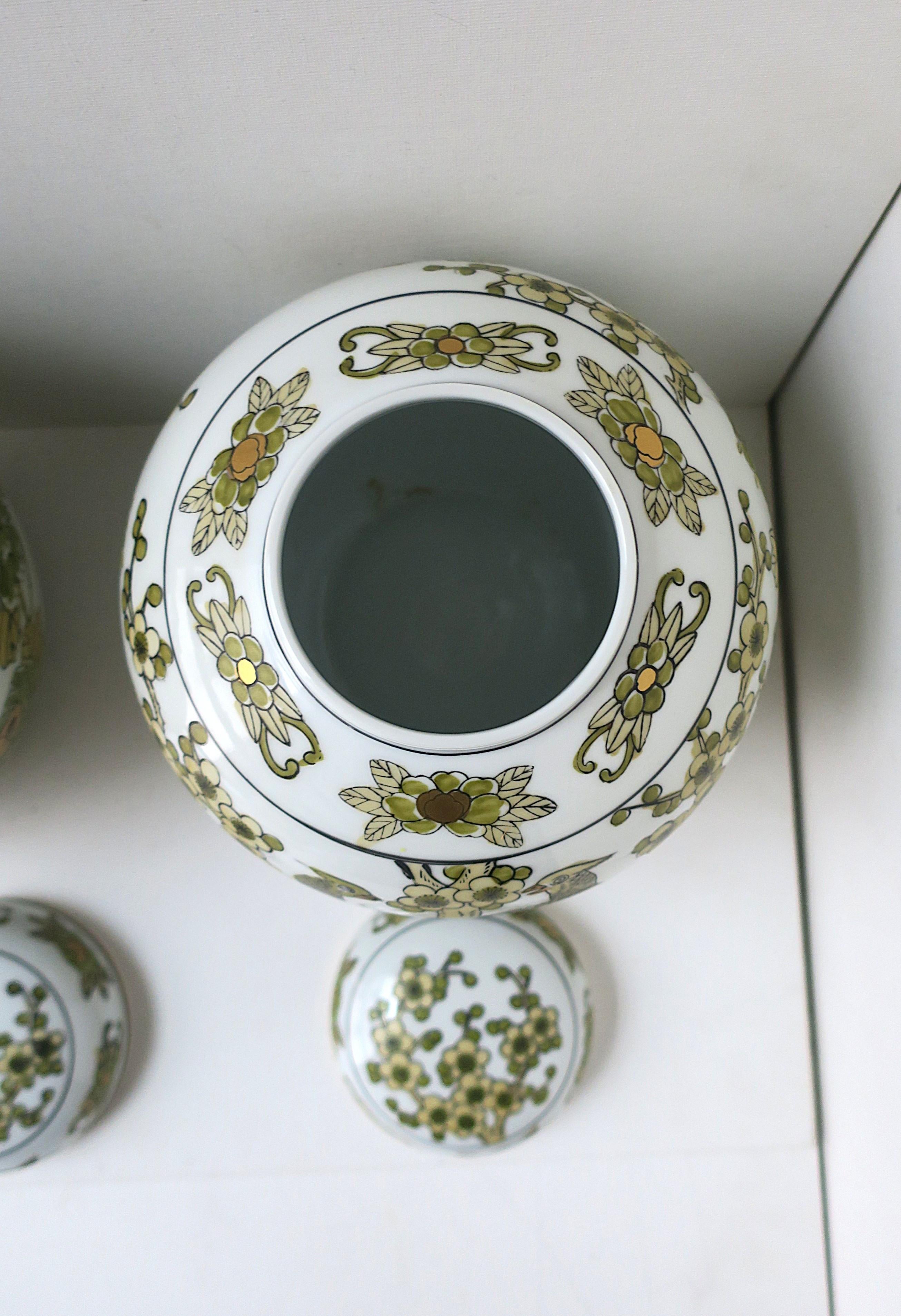 Imari Porcelain Ginger Jar Vases Bird Design, Pair 7