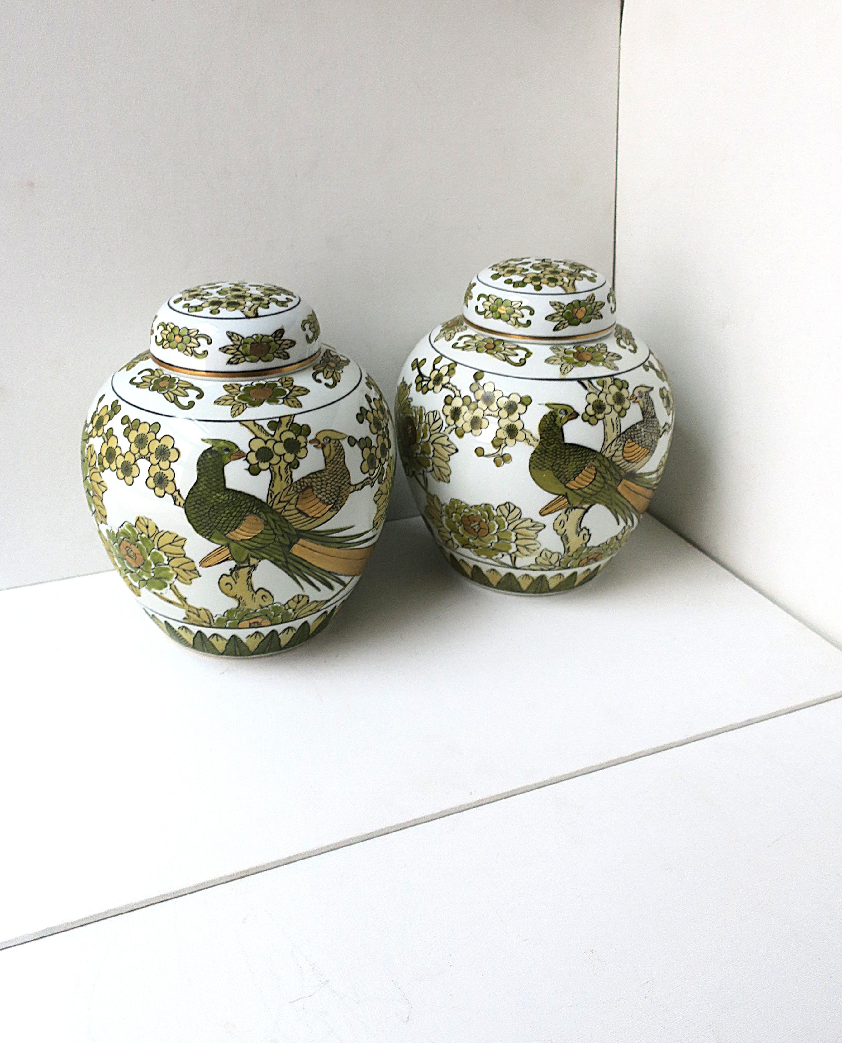 20th Century Imari Porcelain Ginger Jar Vases Bird Design, Pair