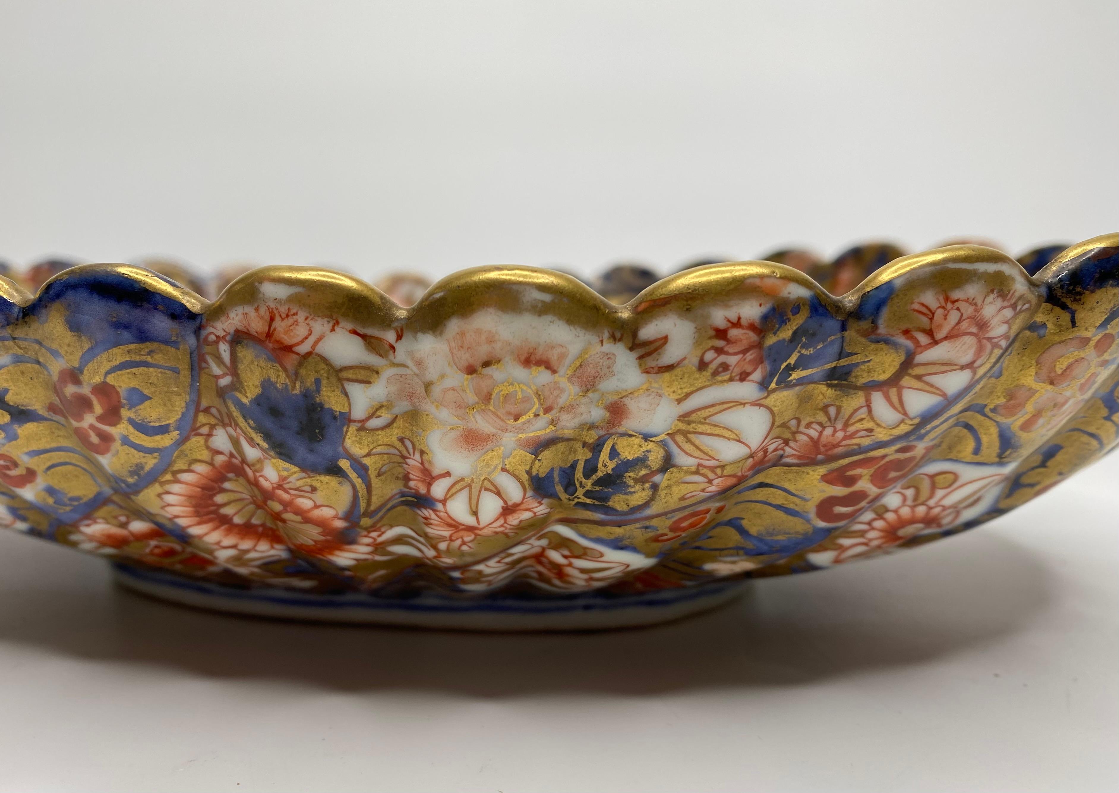 Imari porcelain shallow bowl, Arita, Japan, c. 1890, Meiji Period. 1