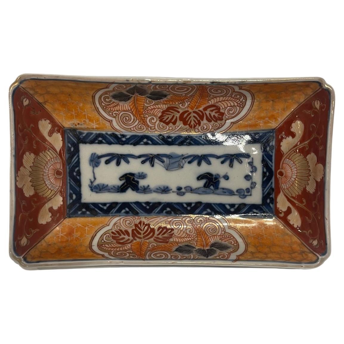 Imari Porcelain Small Oblong Serving Bowl, 19th Century