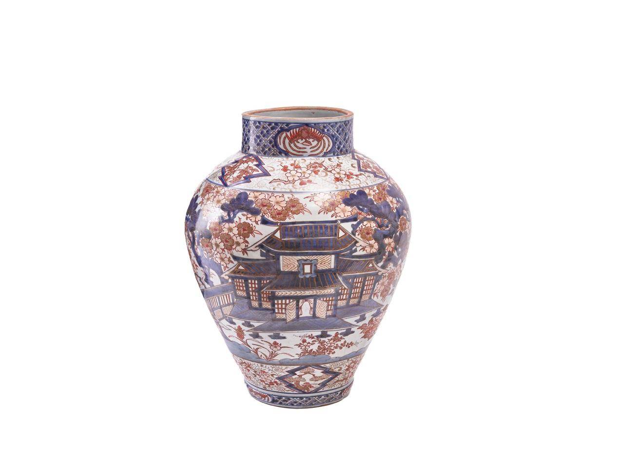 Giapponese Vaso da tempio in porcellana Imari Porcelain in vendita