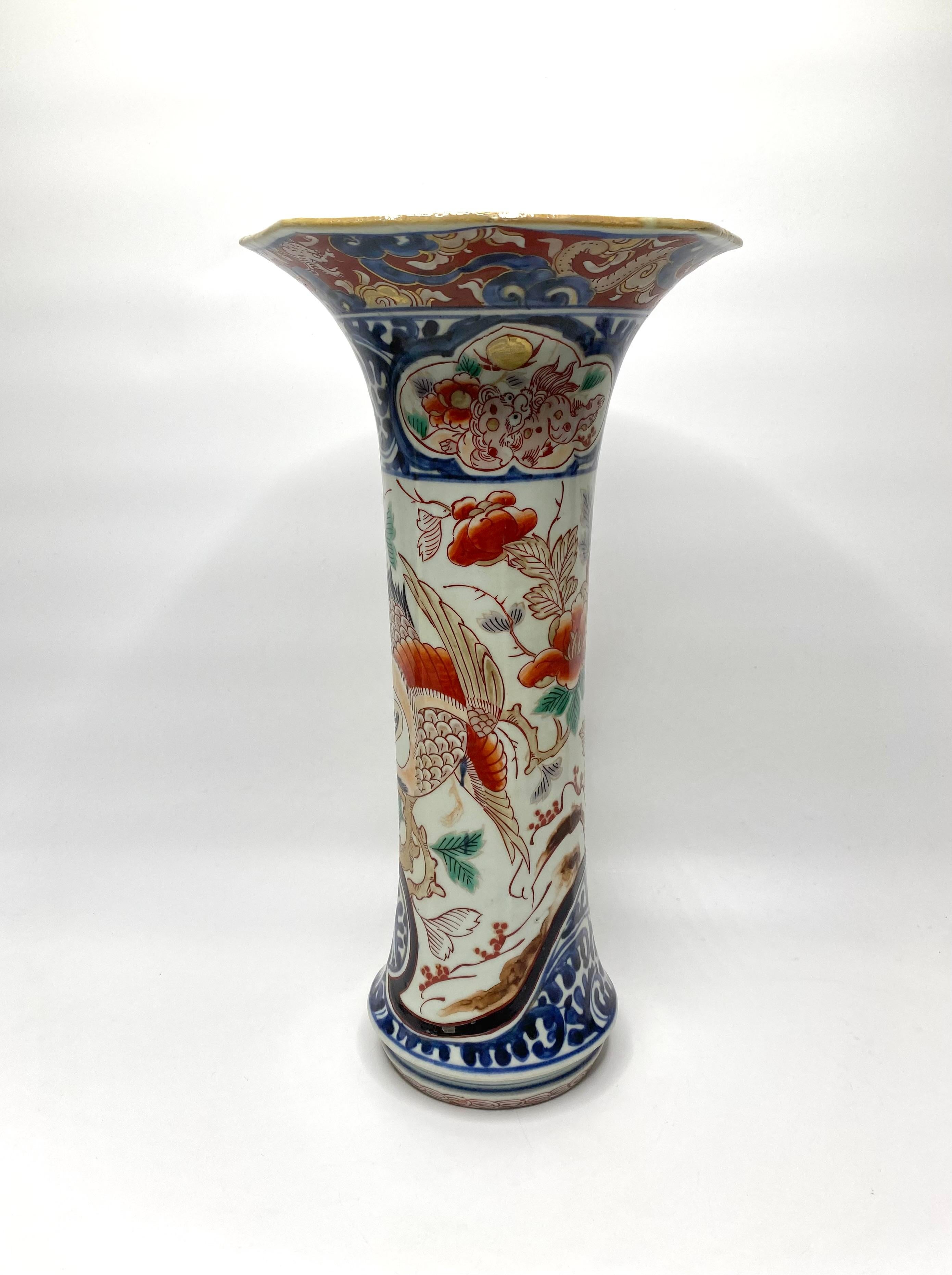 Edo Imari porcelain vase, Arita, Japan, c. 1700, Genroku Period.