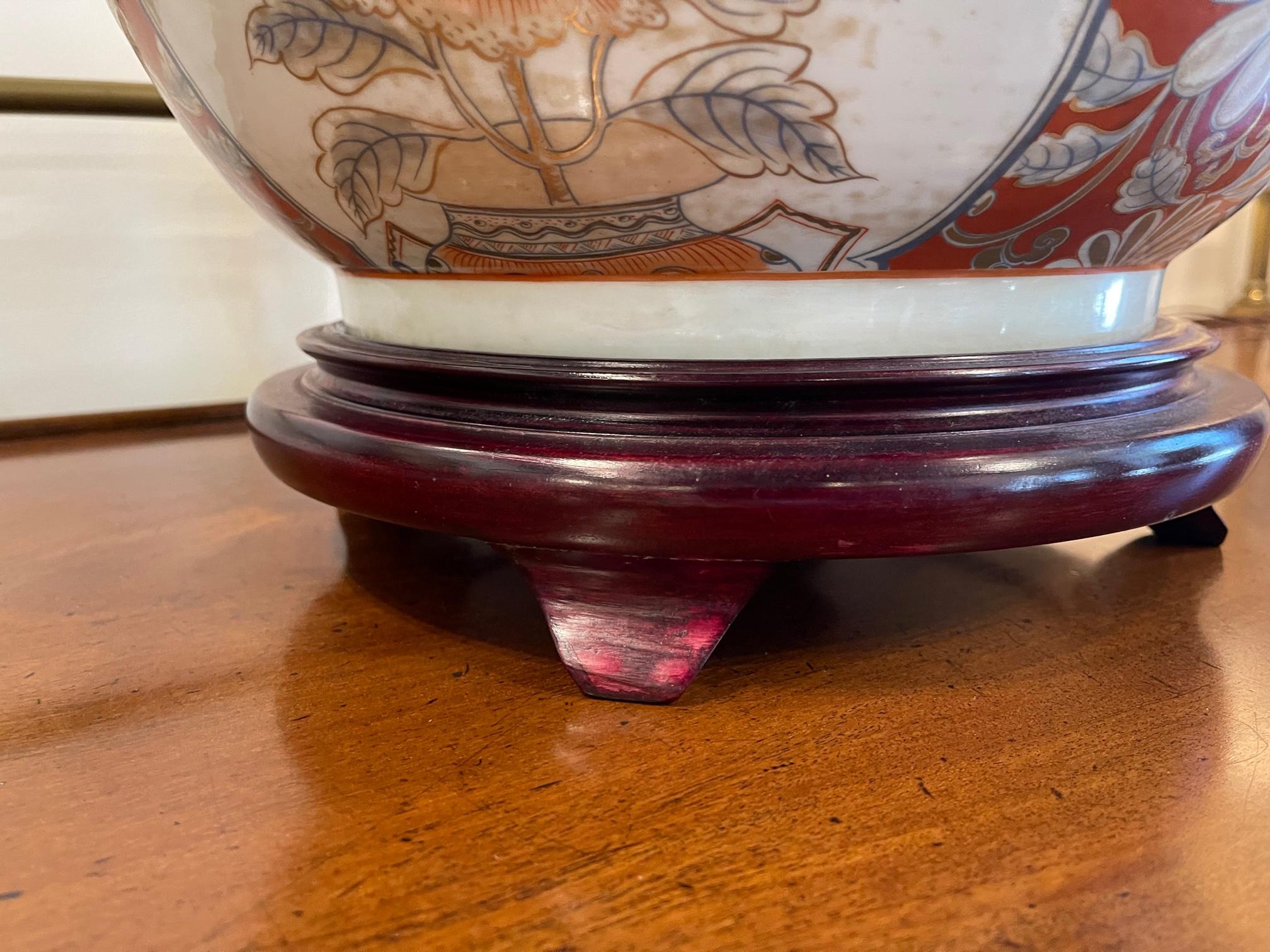 Imari Style Center or Punch Bowl on Wood Stand, 20th Century 1