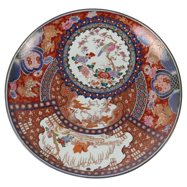 Imari Style Plate Porcelain Japan xx Century,Japan Showa Period 1930