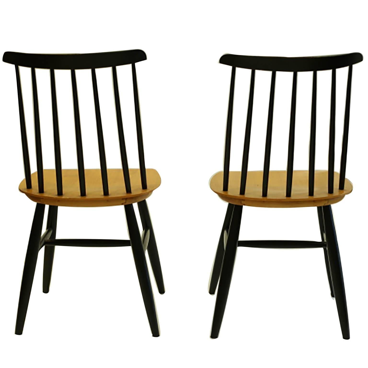 Mid-Century Modern Imari Tapiovaara Teak and Black Lacquered Dining Chairs, circa 1940-1949