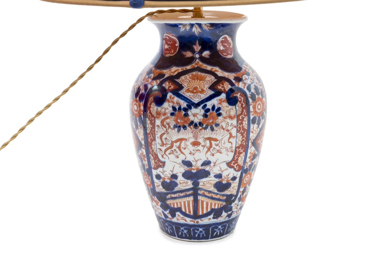 Meiji Imari Vase Mounted as a Lamp, End of the 19th Century For Sale