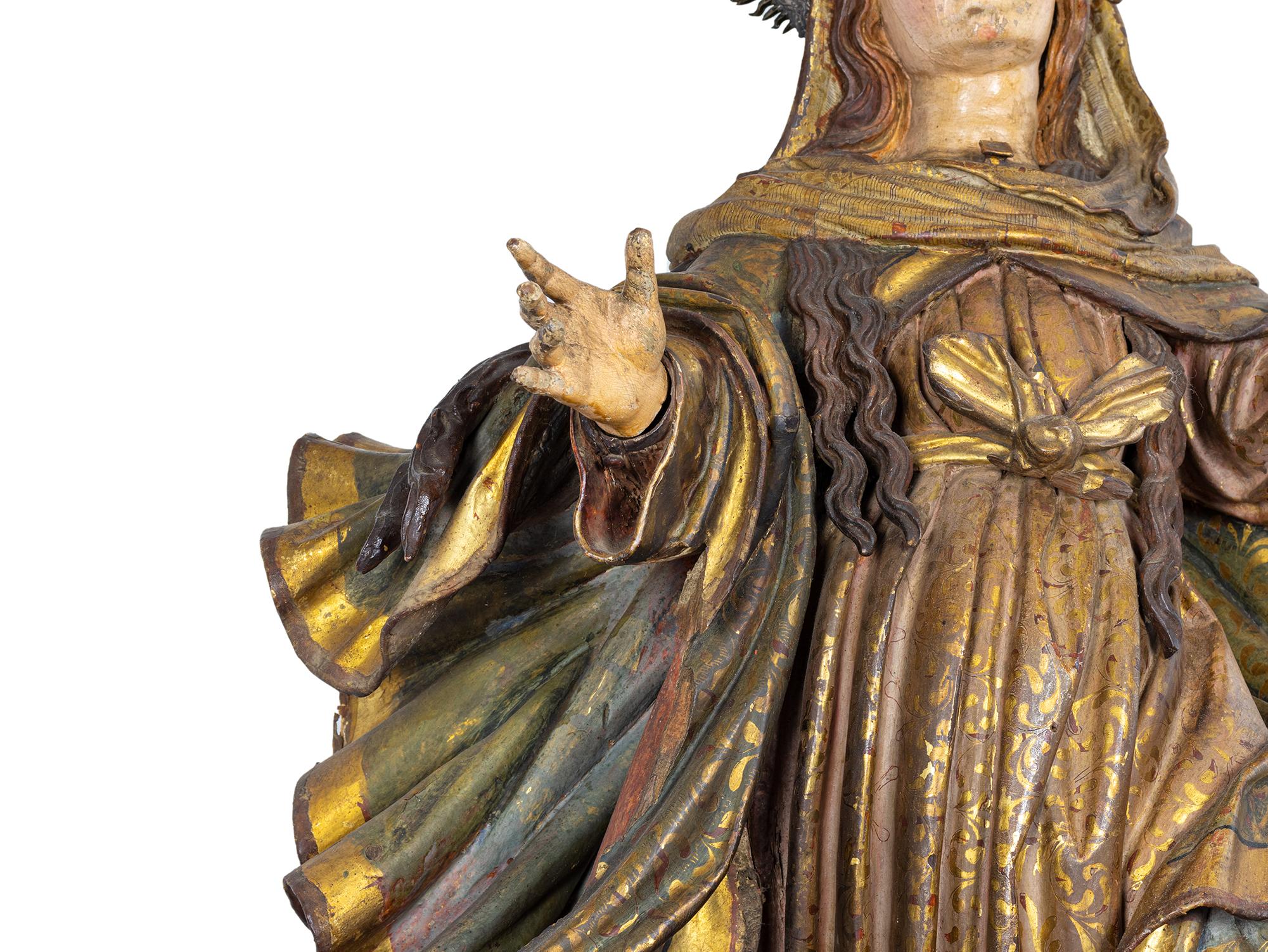 Immaculate Conception Religious Sculpture, Baroque, 18th Century In Fair Condition For Sale In Lisbon, PT