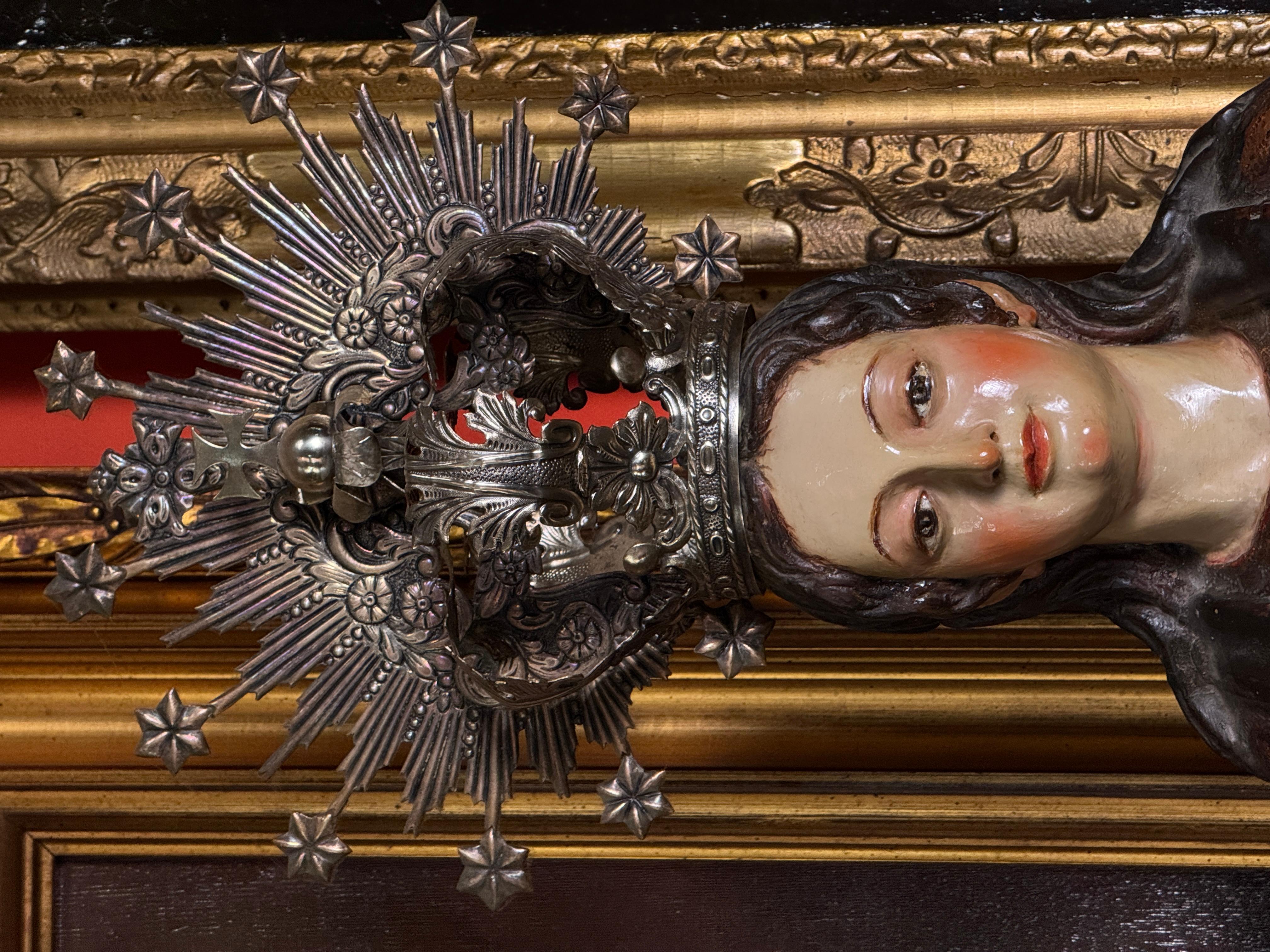 Espagnol Immaculée Conception avec couronne péruvienne en argent, Spanish School, 18e siècle en vente