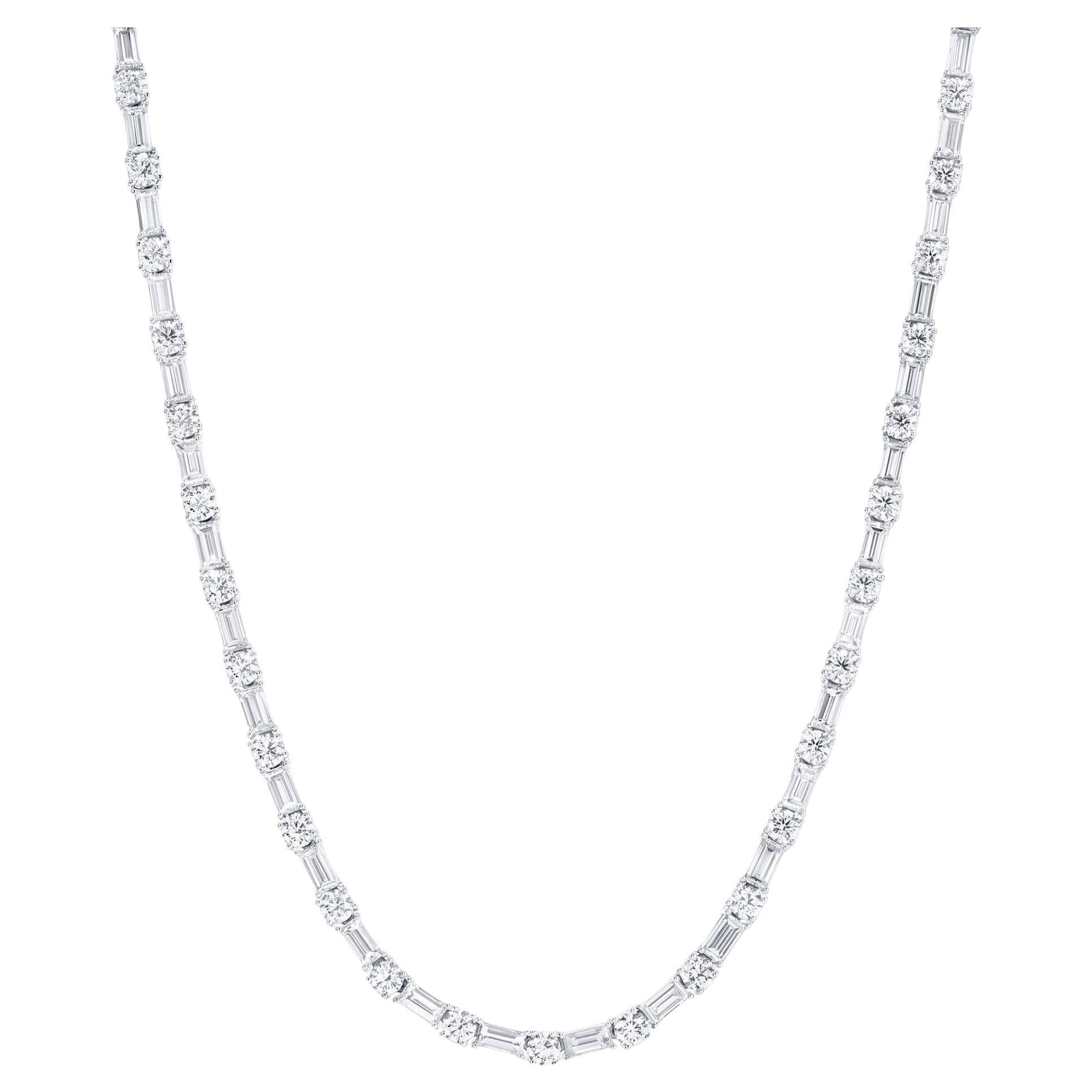 Immaculate Diamond Necklace Baguette and Round Cut 26.5 Carats 18K White Gold For Sale
