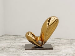 Impact-Skulptur von Kris Lamba Studio