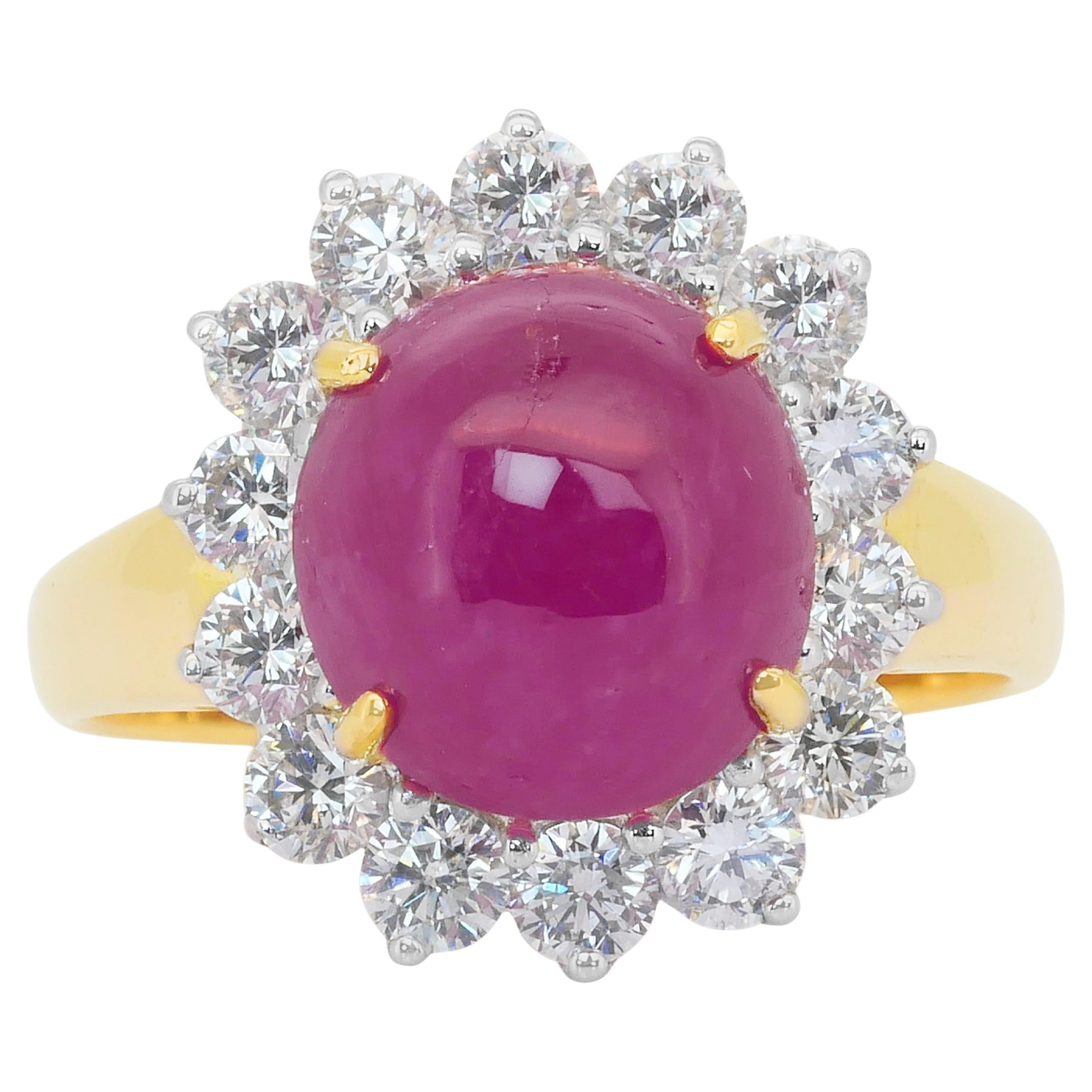 Impeccable bague cocktail en or jaune 18k avec rubis et diamants de 5,28ct en vente