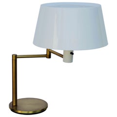 Retro Impeccable Extendable Arm Lumilux Study Lamp by Gerald Thurston for Lightolier