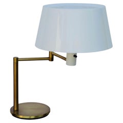 Impeccable Extendable Arm Lumilux Study Lamp by Gerald Thurston for Lightolier