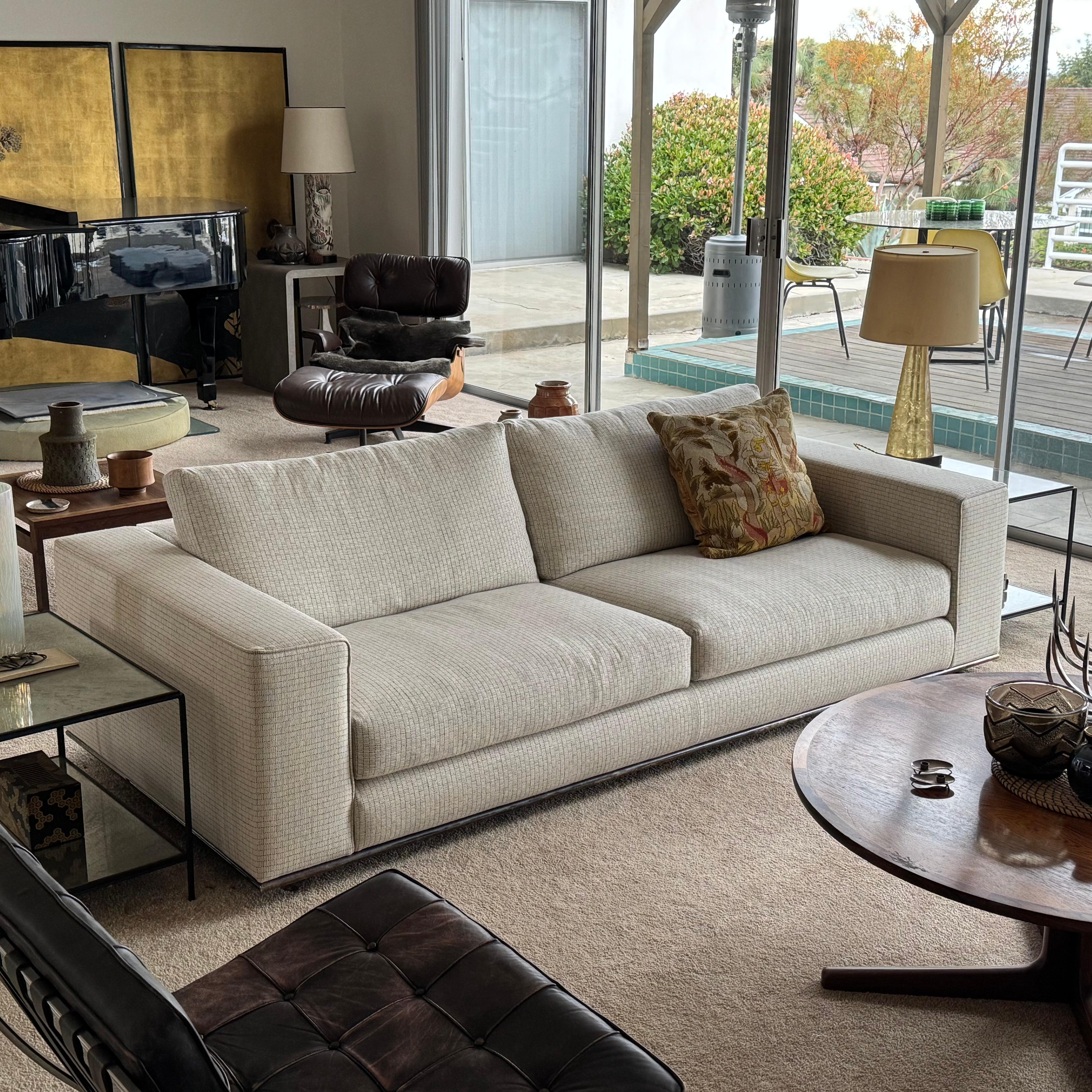 Impeccable Hamilton Sofa by Rodolfo Dordoni for Minotti For Sale 2