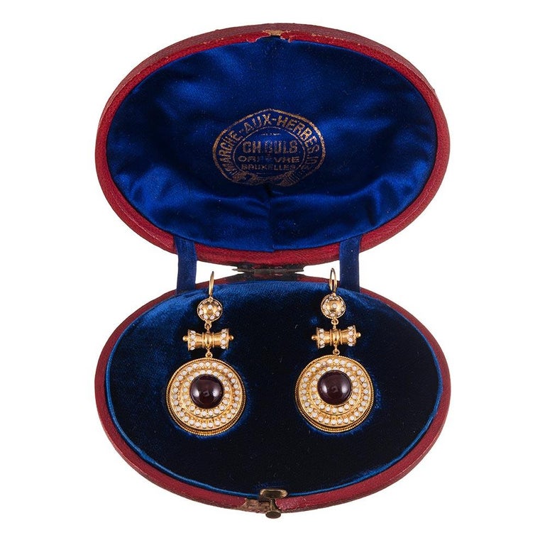 Impeccable Victorian Garnet & White Enamel Earrings in Original Box In Good Condition For Sale In Carmel-by-the-Sea, CA