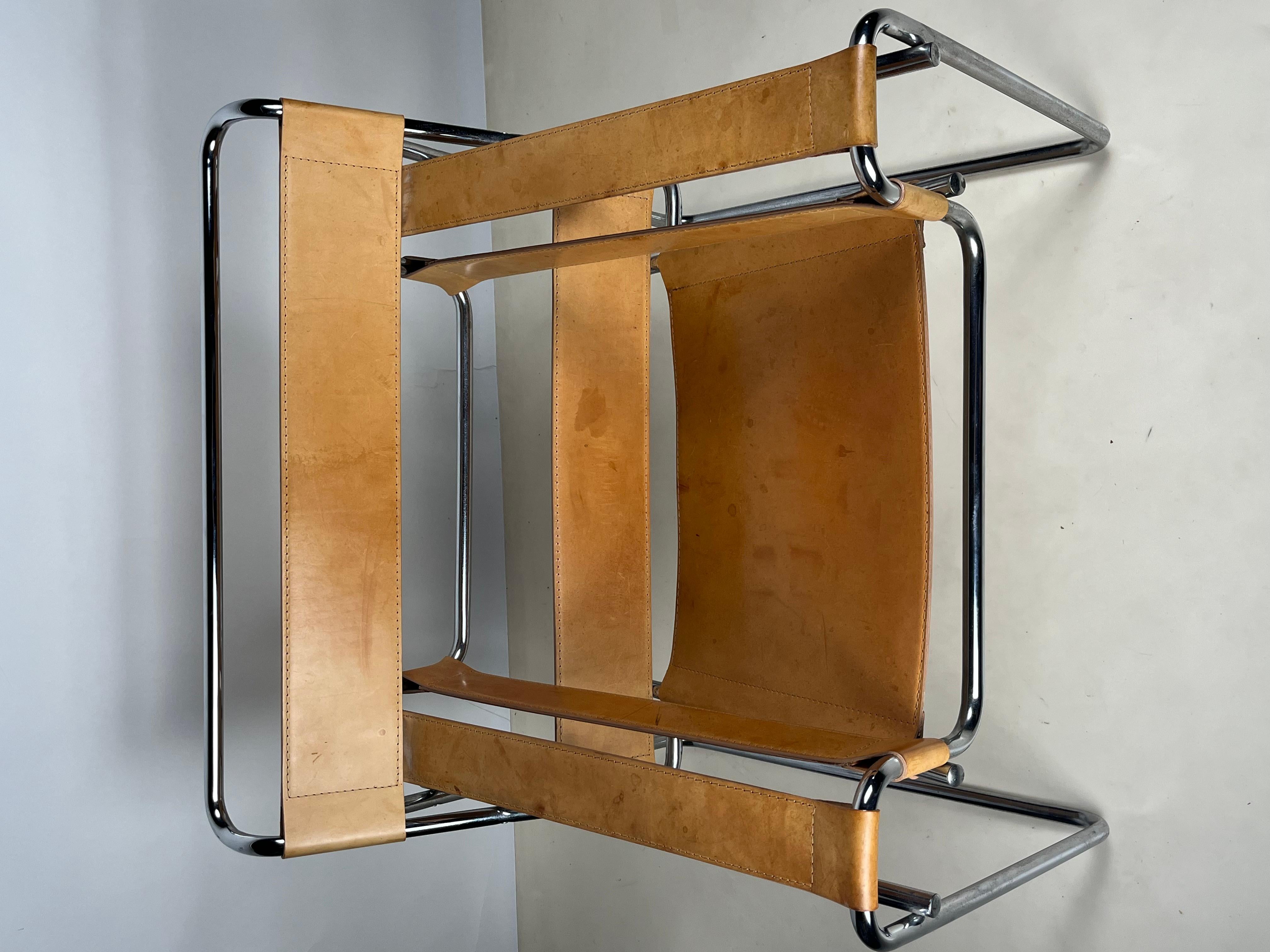 Impeccable Wassily Chair in Natural Tan Leather by Marcel Breuer, Gavina Edition 7