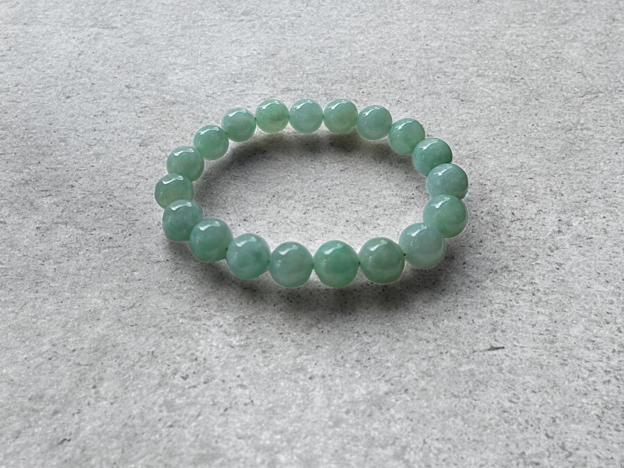 Bracciale imperiale di giada A birmana (MADE IN JAPAN) 10,5 mm ciascuno x 19 perline in vendita 3