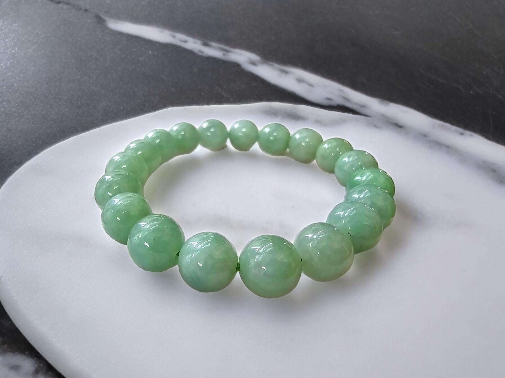 Imperial Burmese A-Jade Beaded Bracelet (MADE IN JAPAN) 10.5mm Each x 19 beads For Sale 7