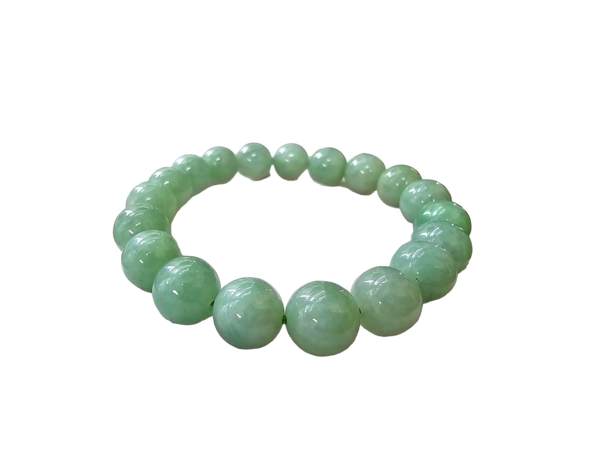 Imperial Burmese A-Jade Beaded Bracelet (MADE IN JAPAN) 10.5mm Each x 19 beads For Sale 8