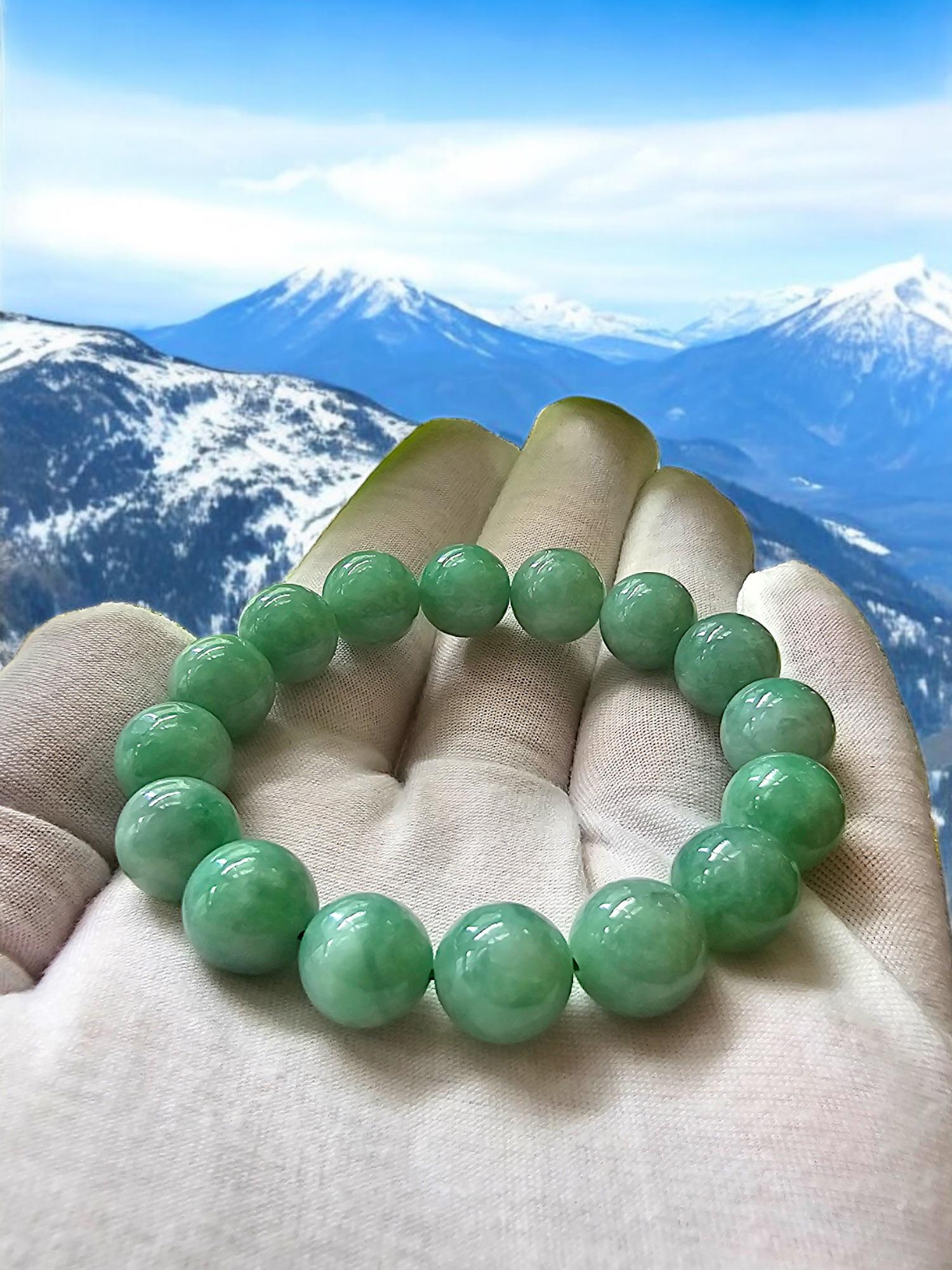 Imperial Burmese A-Jade Beaded Bracelet (MADE IN JAPAN) 12mm Each x 16 beads For Sale 5