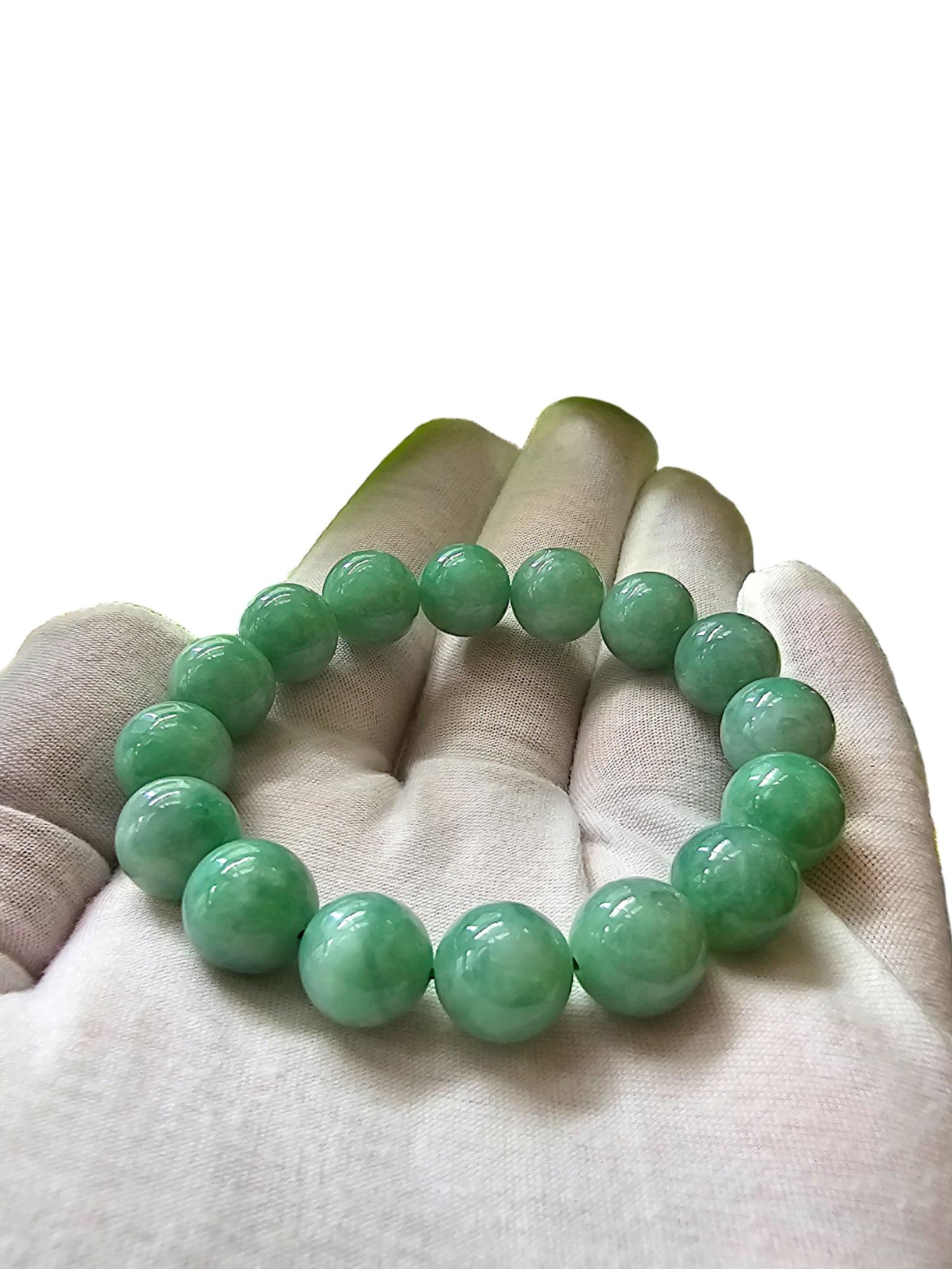 Imperial Burmese A-Jade Beaded Bracelet (MADE IN JAPAN) 12mm Each x 16 beads For Sale 6