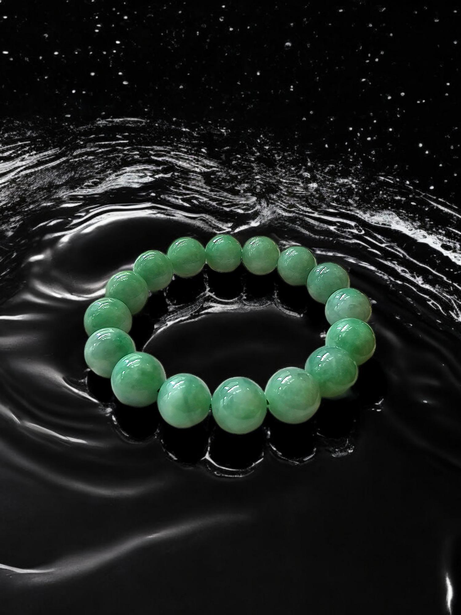 Imperial Burmese A-Jade Beaded Bracelet (MADE IN JAPAN) 12mm Each x 16 beads For Sale 9