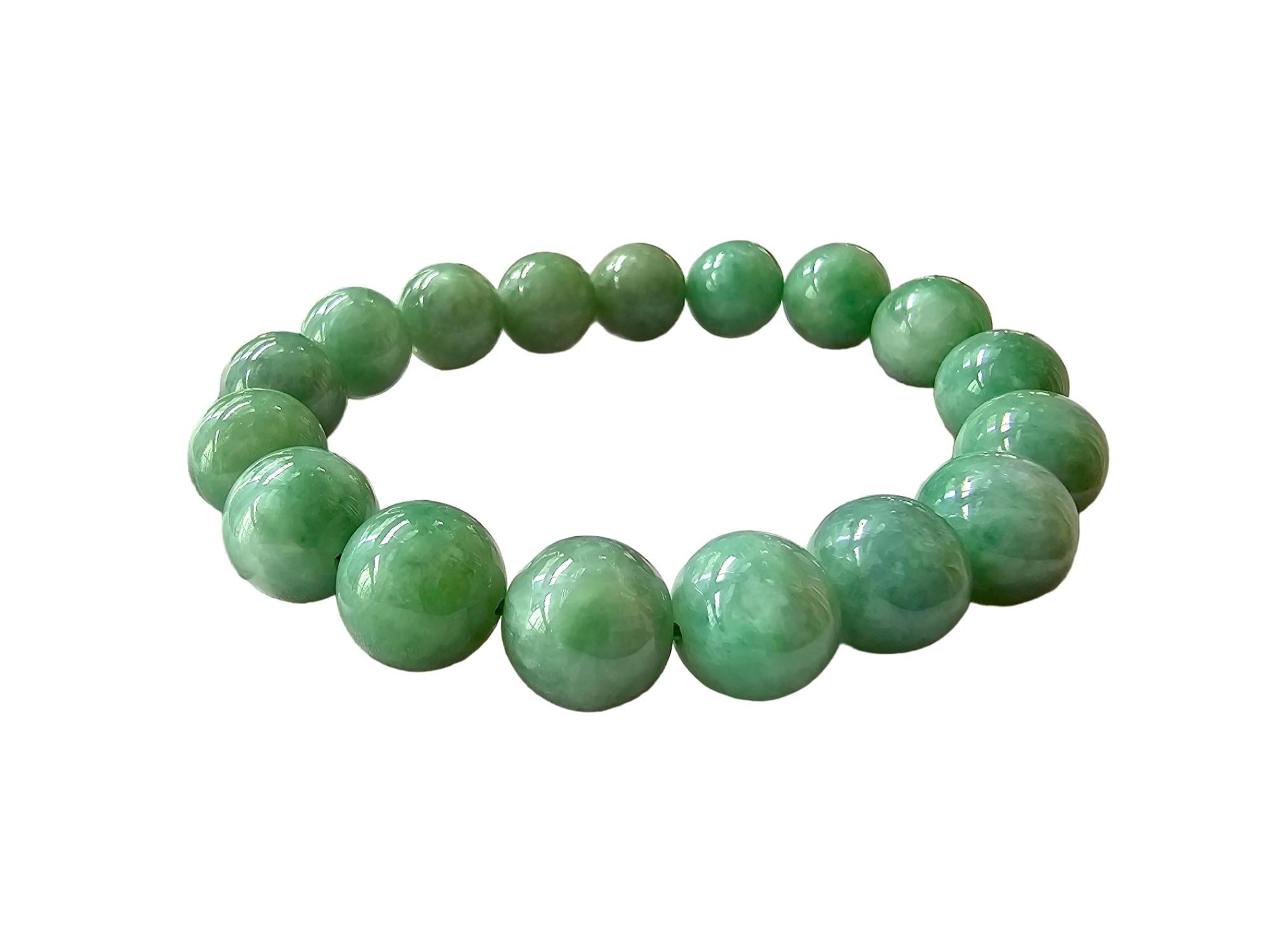 Imperial Burmese A-Jade Beaded Bracelet (MADE IN JAPAN) 12mm Each x 17 beads In New Condition For Sale In Kowloon, HK