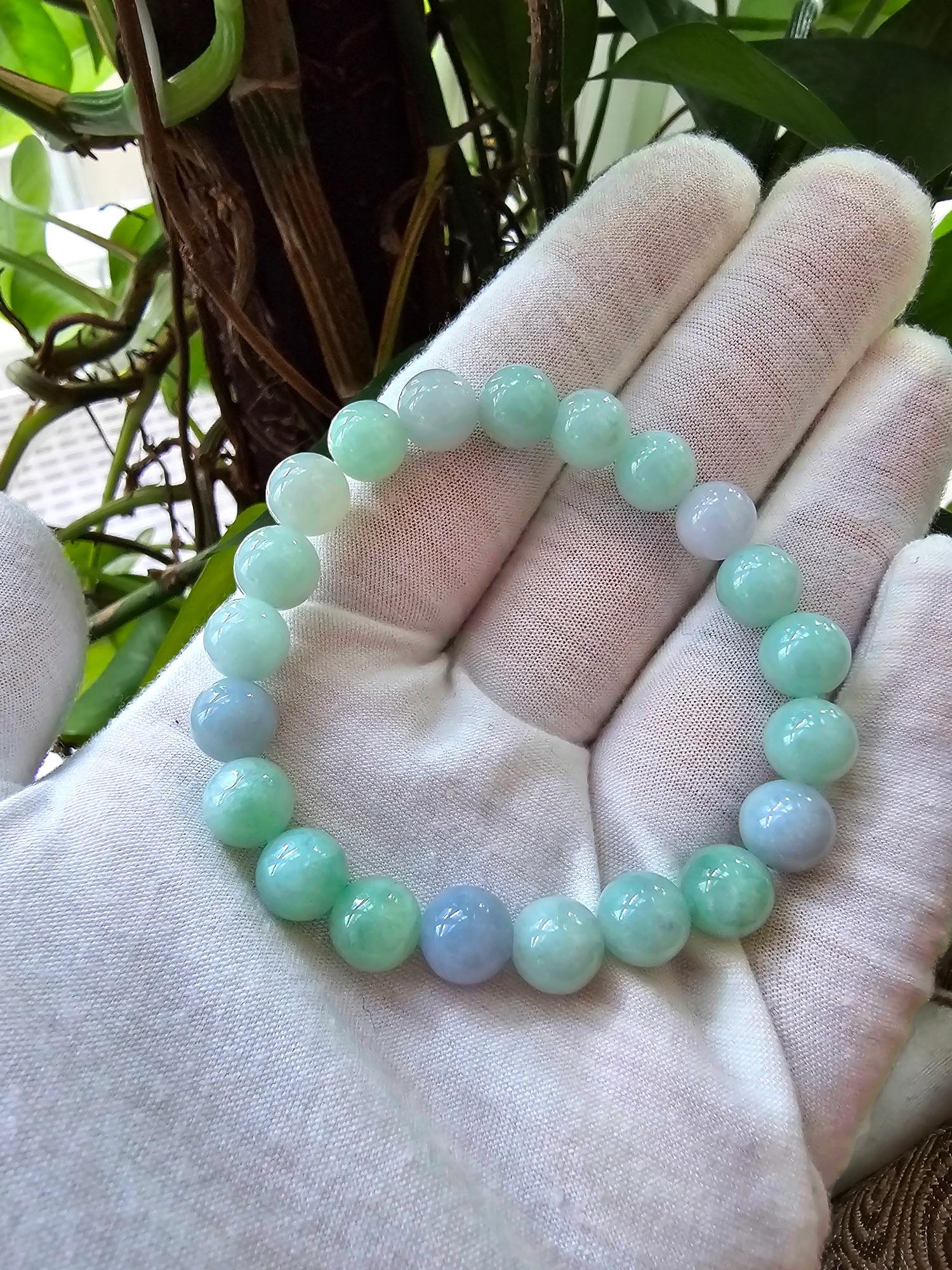 Imperial Burmese A-Jade Beaded Bracelet (MADE IN JAPAN) 9.5mm Each x 21 beads In New Condition For Sale In Kowloon, HK