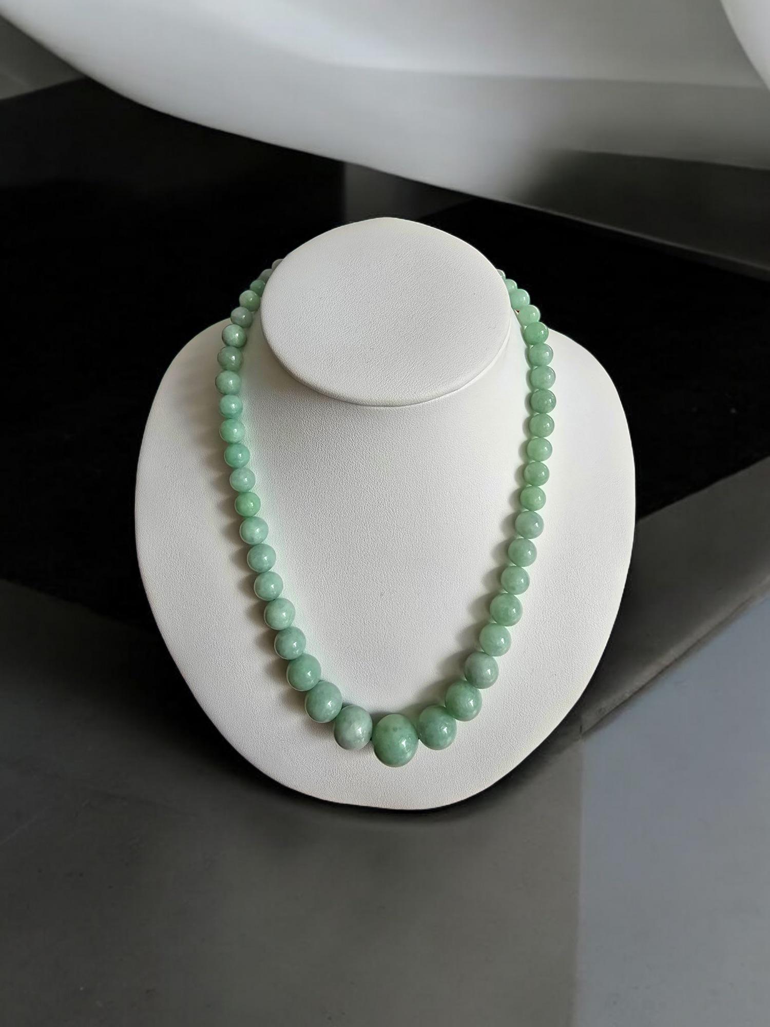 Imperial Burmese A-Jade Beaded Necklace 18 inches (6-15mm Beads) 14K Yellow Gold For Sale 2