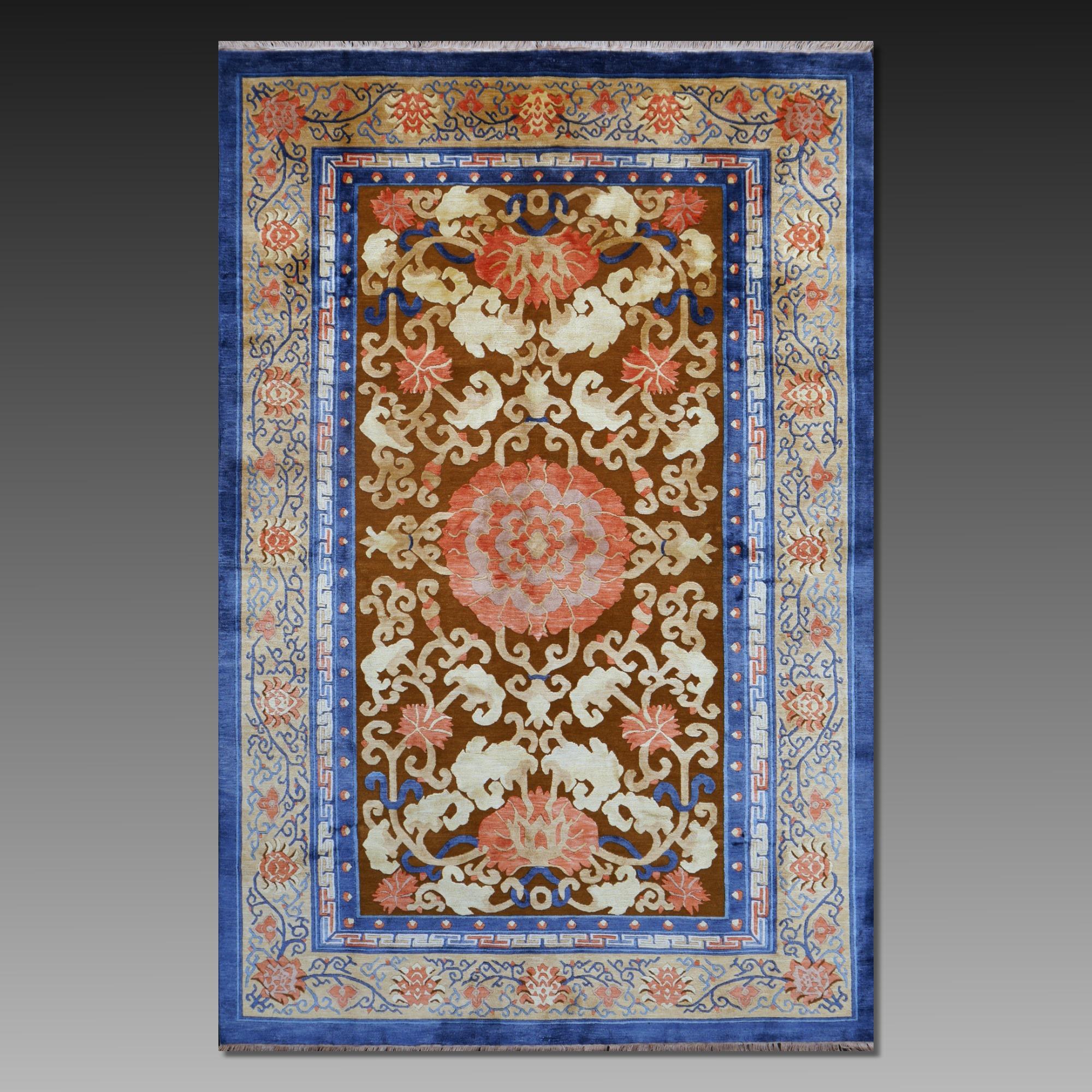 Imperial Chinese Design Rug Wool and Silk For Sale 10