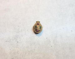Imperial Egg Locket Pendant With Rubies and Emeralds, Workmaster Theodore Ringe
