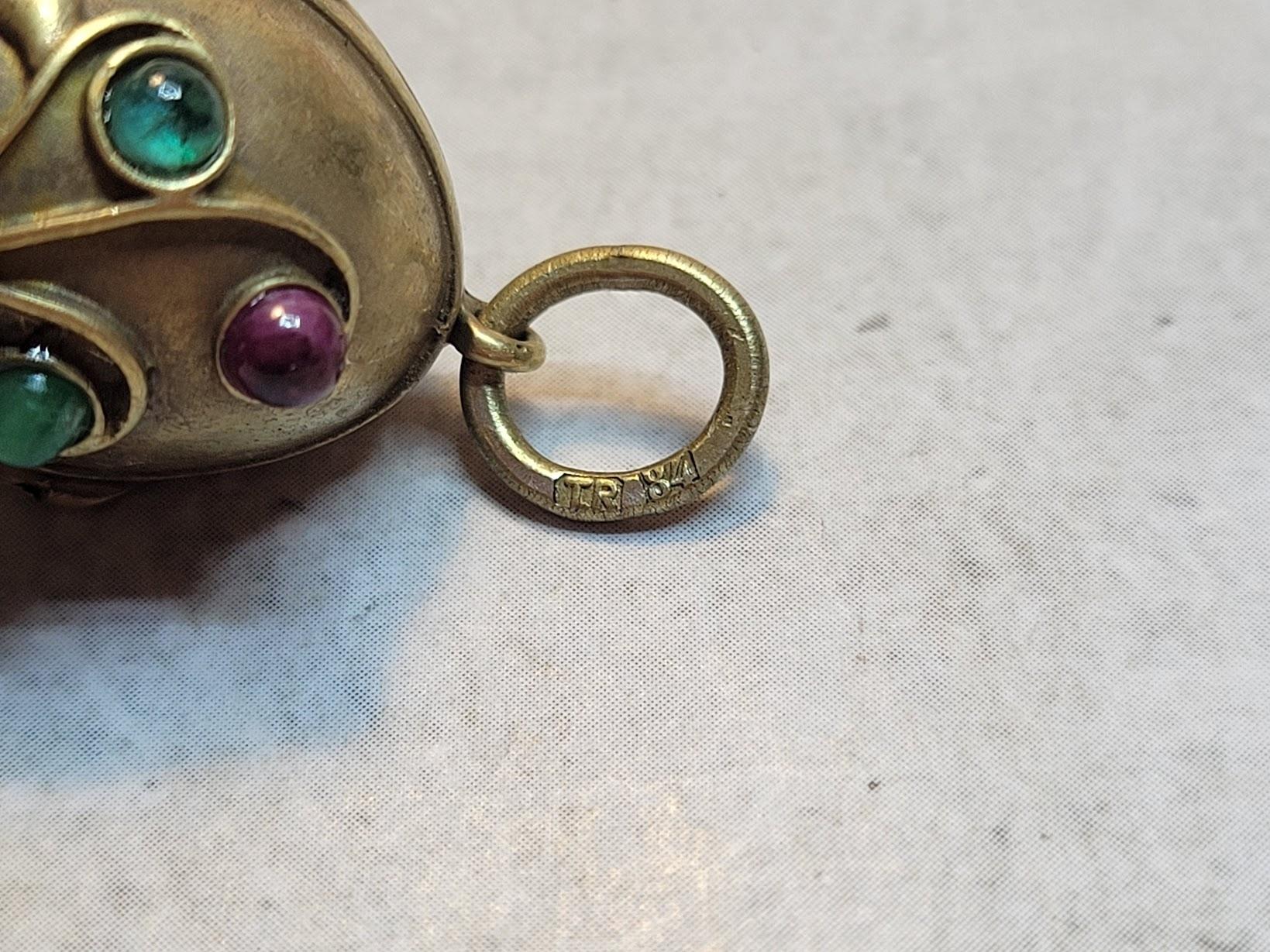 Imperial Egg Locket Pendant With Rubies and Emeralds, Workmaster Theodore Ringe 3