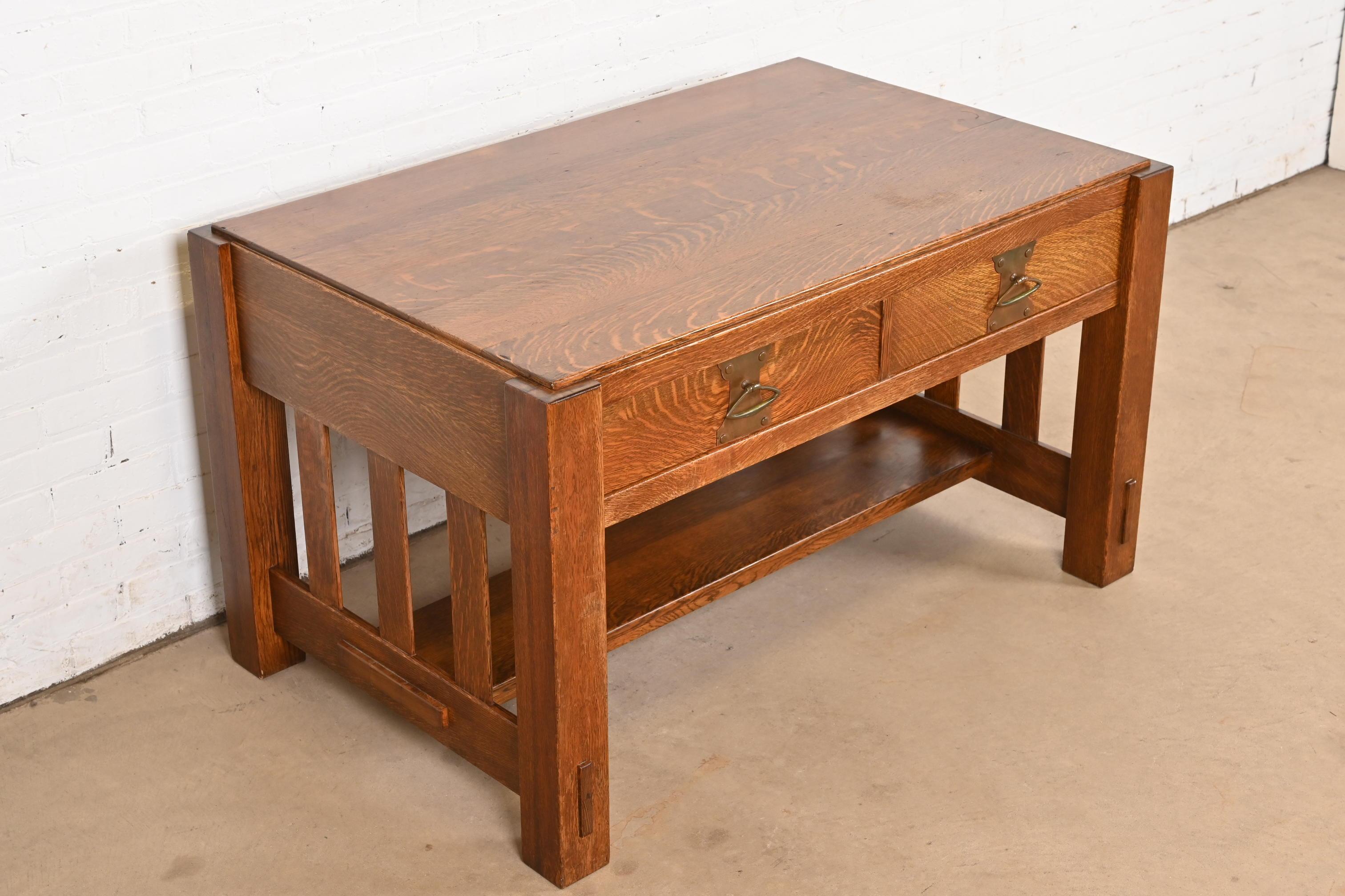 Imperial Furniture Grand Rapids Mission Oak Arts & Crafts Writing Desk In Good Condition For Sale In South Bend, IN