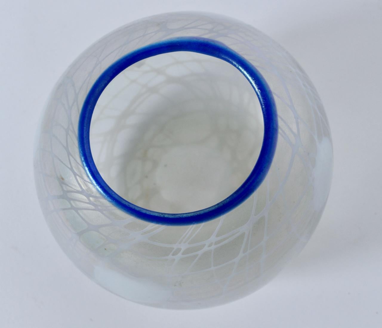 Imperial Glass Freehand Hanging Hearts Blue Rimmed Art Glass Rose Bowl, C. 1923 9