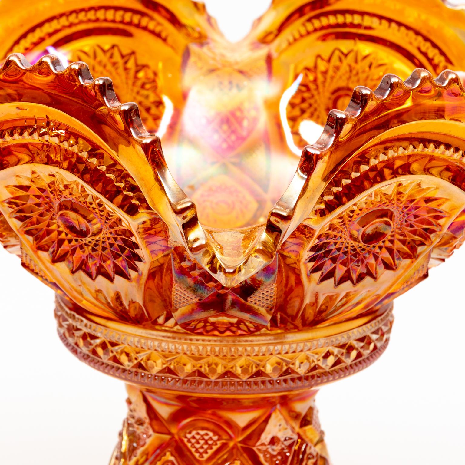 Imperial Glass Punch Bowl Two Pieces In Good Condition For Sale In Stamford, CT