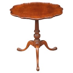 Imperial Grand Rapids Magogany Pedestal Tripod Pie Crust Tea Table