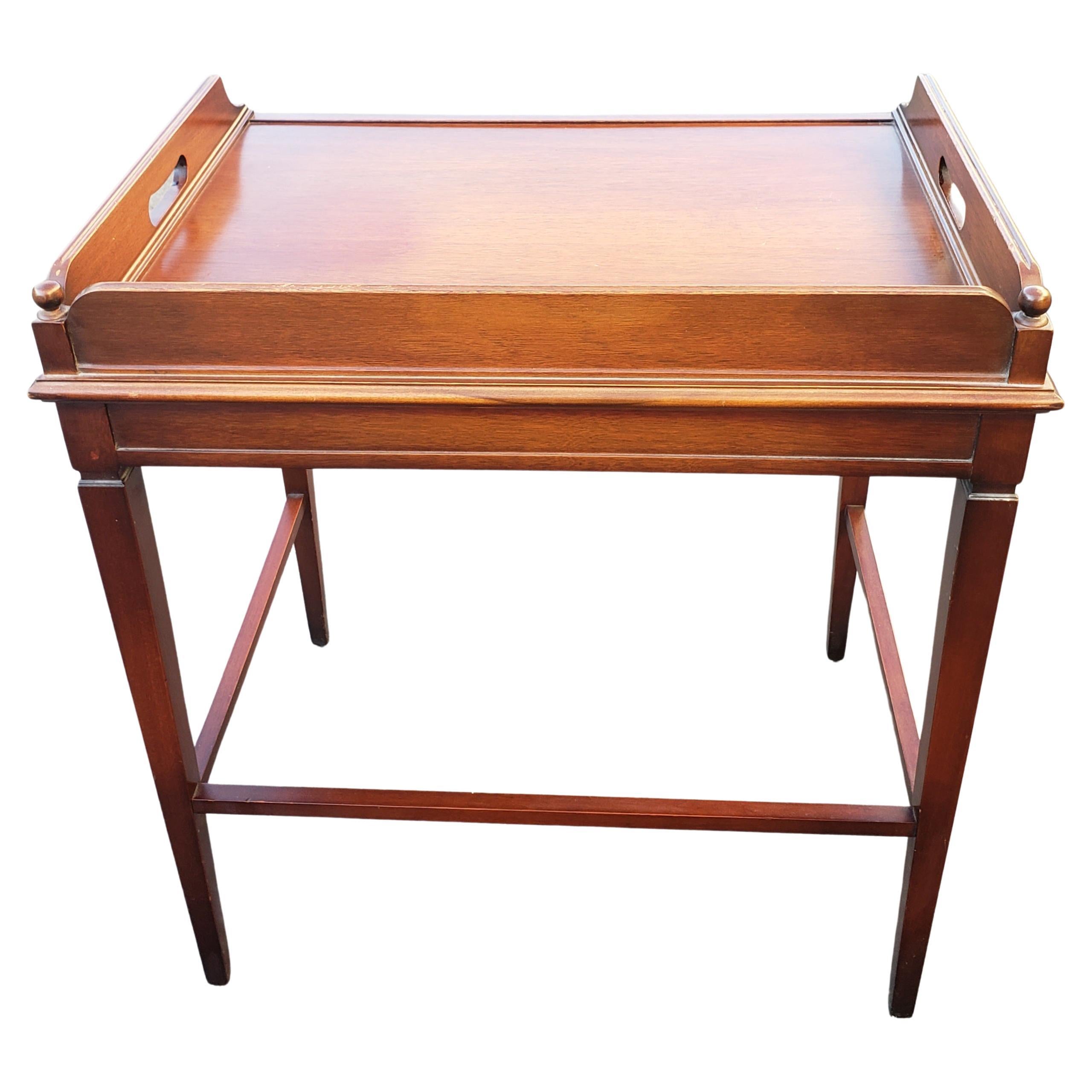 Imperial Grand Rapids Mahagoni Butlers Tabletttisch, ca. 1960er Jahre (Amerikanische Klassik) im Angebot