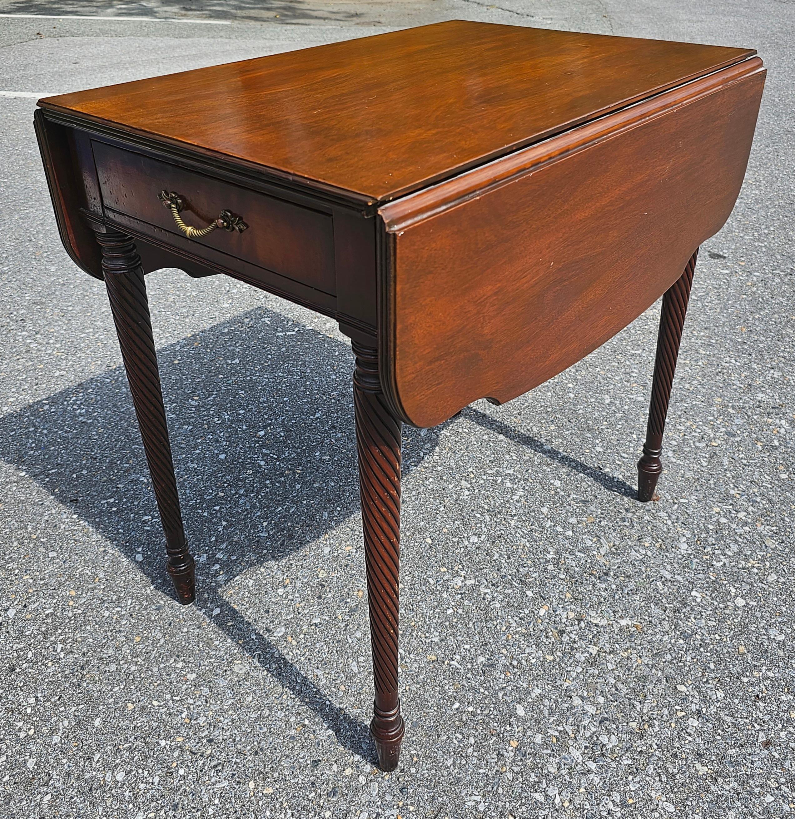 George III Early 20th C. Imperial Grand Rapids Mid Century Mahogany Pembroke Table For Sale