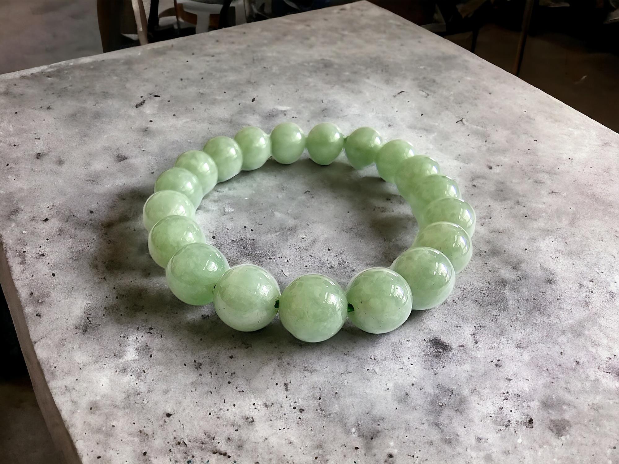 Imperial Green Burmese A-Jade Beaded Bracelet (10mm Each x 19 beads) 05003 For Sale 8