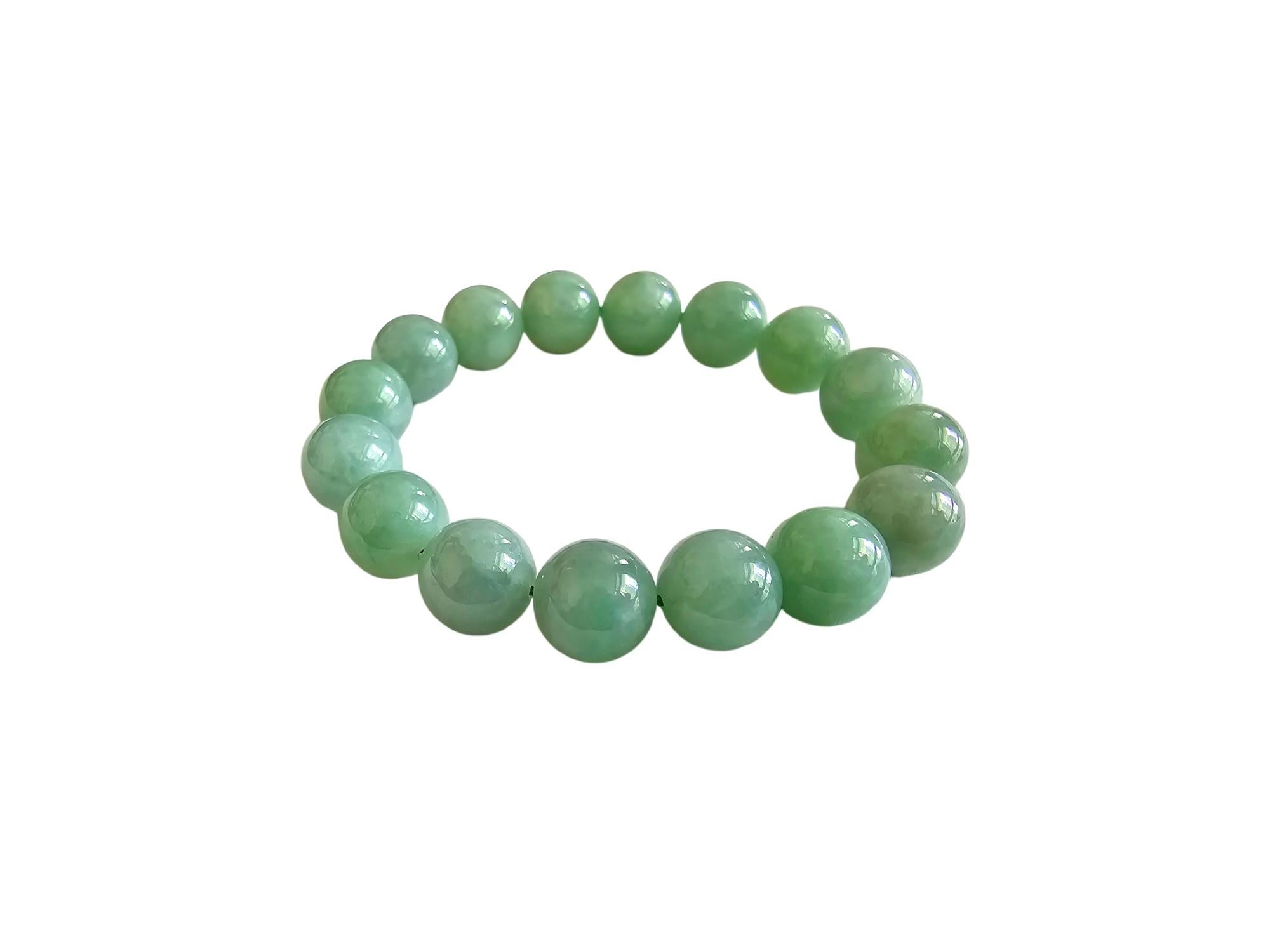 Imperial Green Burmese A-Jade Beaded Bracelet MADE IN JAPAN 12mm x 16 beads For Sale 7