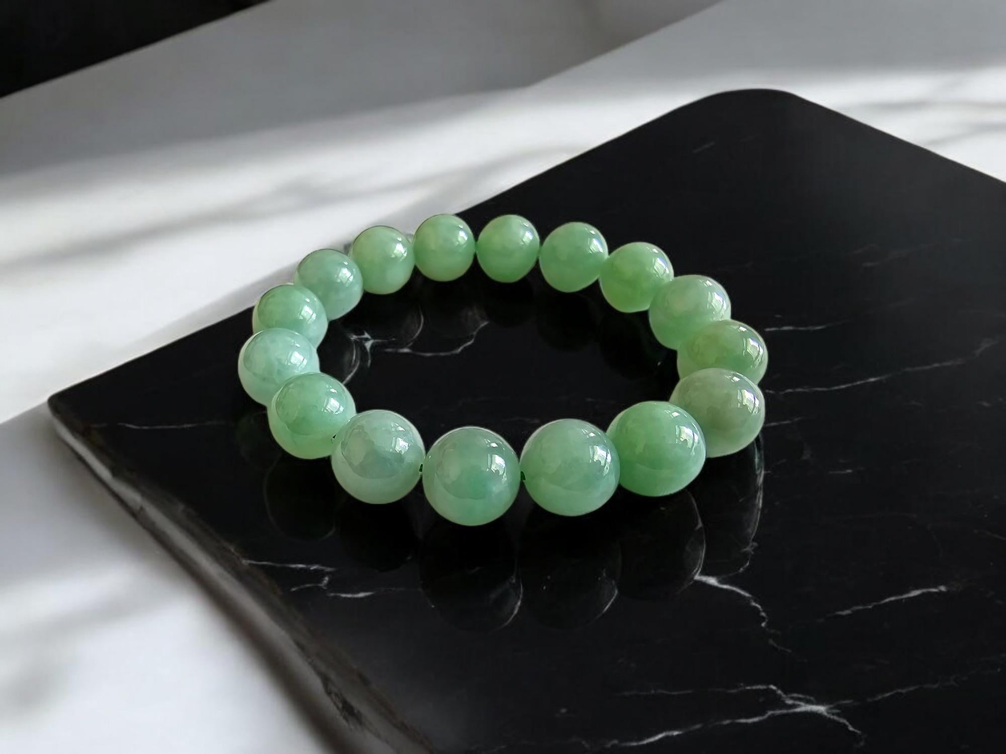 Women's or Men's Imperial Green Burmese A-Jade Beaded Bracelet MADE IN JAPAN 12mm x 16 beads For Sale