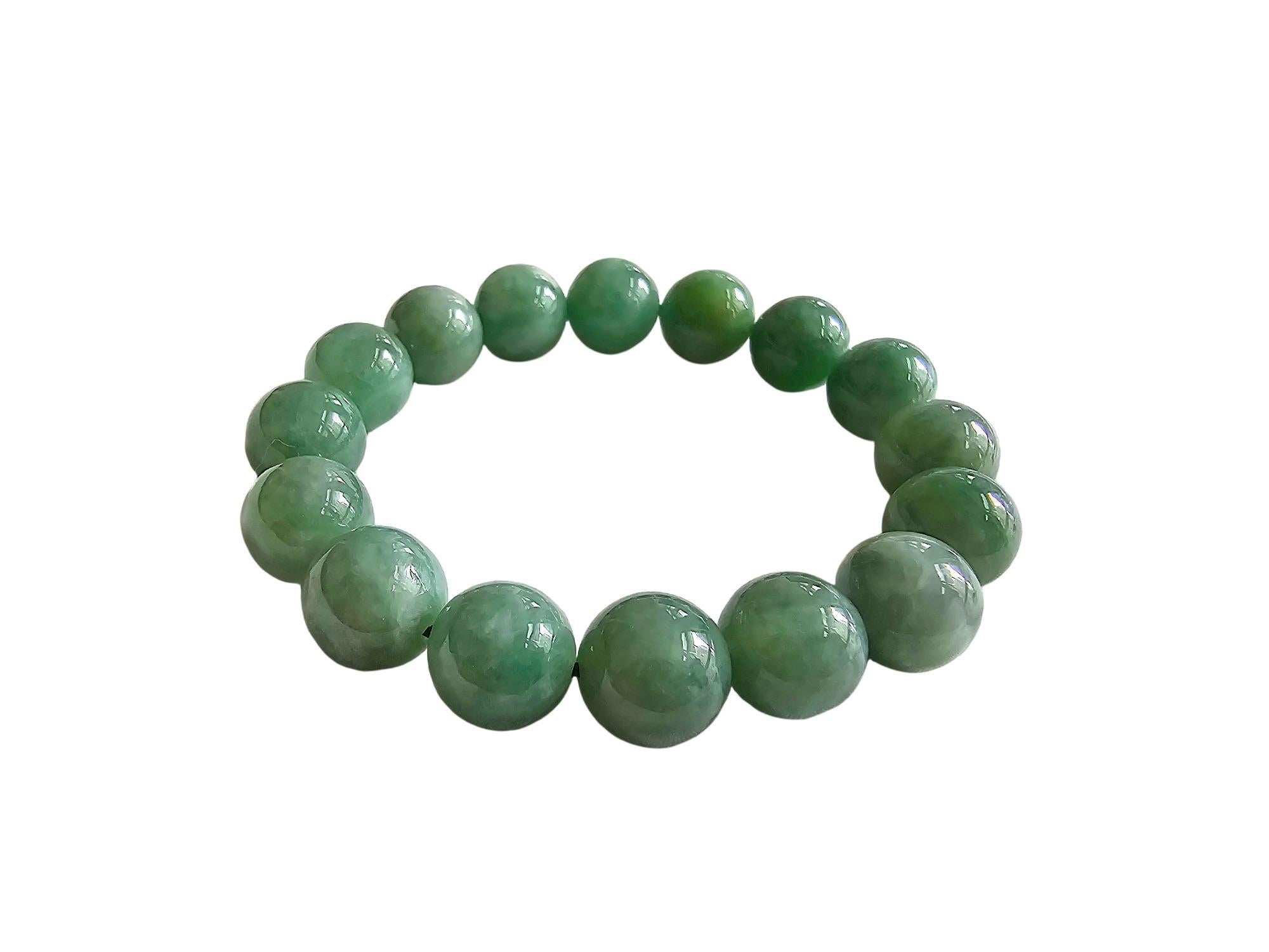 Imperial Green Burmese A-Jade Beaded Bracelet MADE IN JAPAN 12mm x 16 beads For Sale 2
