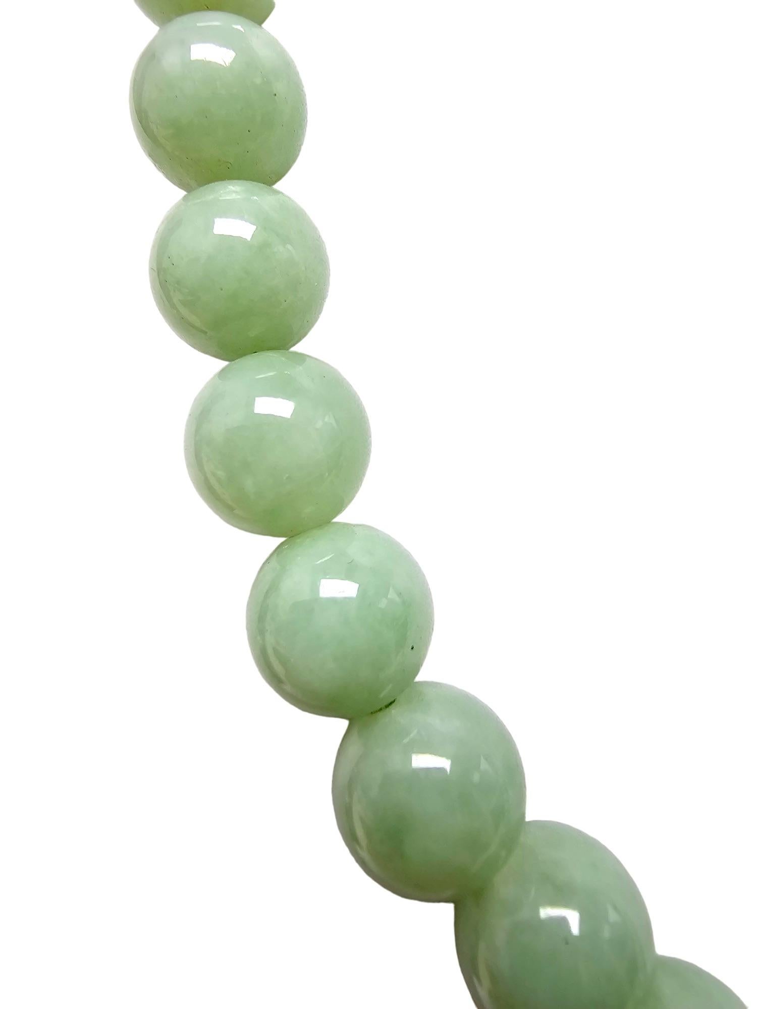 Imperial Green Burmese A-Jade Beaded Necklace (10mm Each x 42 beads) 10001 For Sale 6