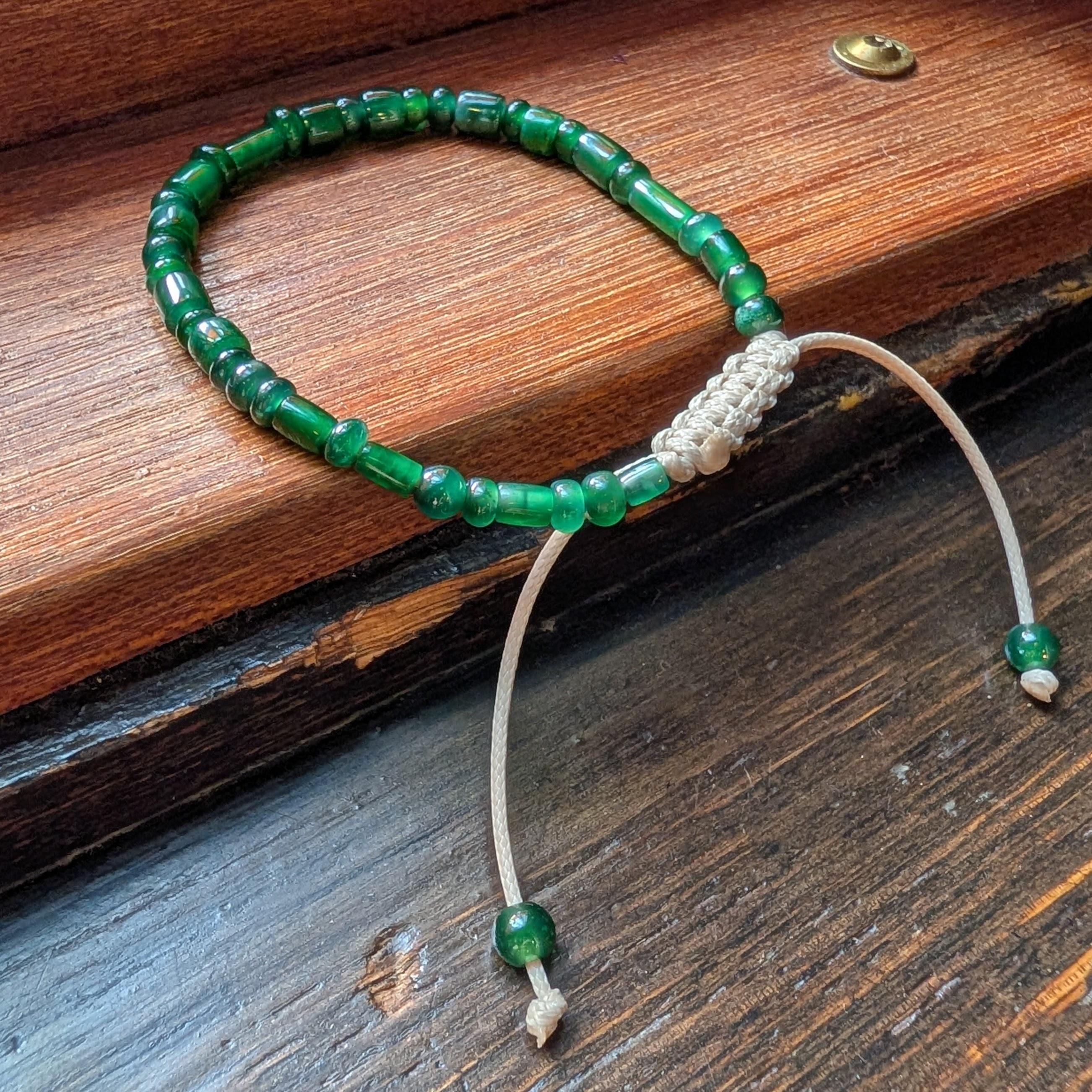 Pulsera de jadeíta verde imperial Guatamala en venta 6