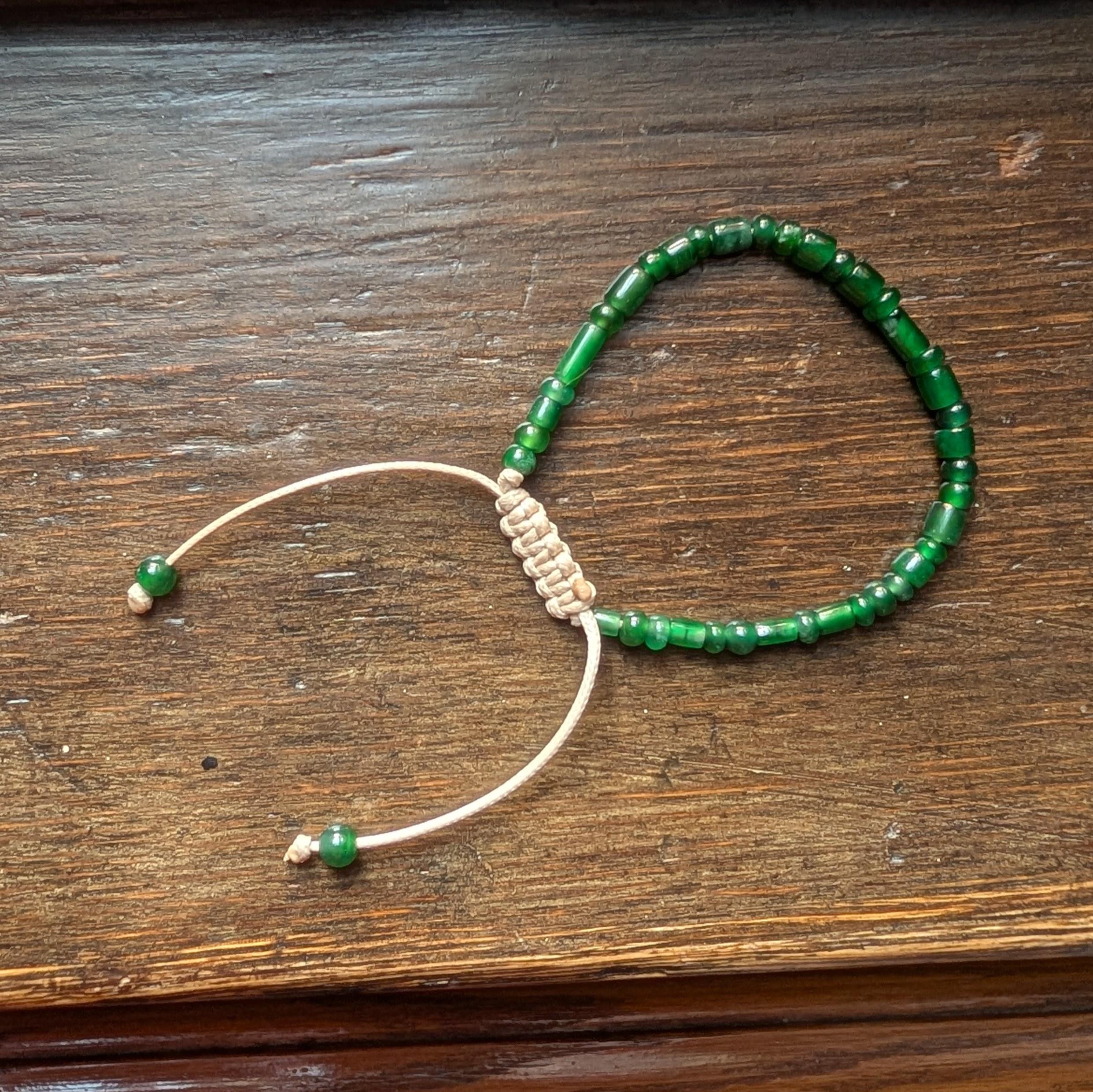 Pulsera de jadeíta verde imperial Guatamala en venta 7