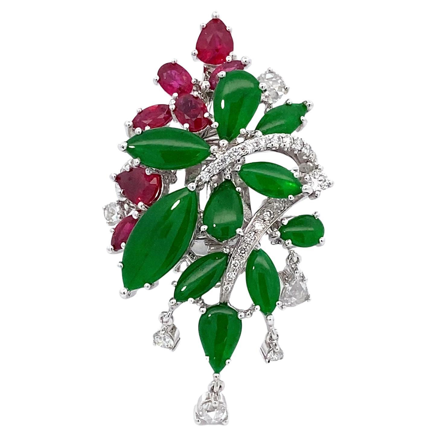 'Imperial Green' Jadeite, Ruby and Diamond Ring in 18 Karat Gold For Sale