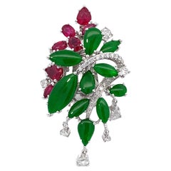 'Imperial Green' Jadeite, Ruby and Diamond Ring in 18 Karat Gold